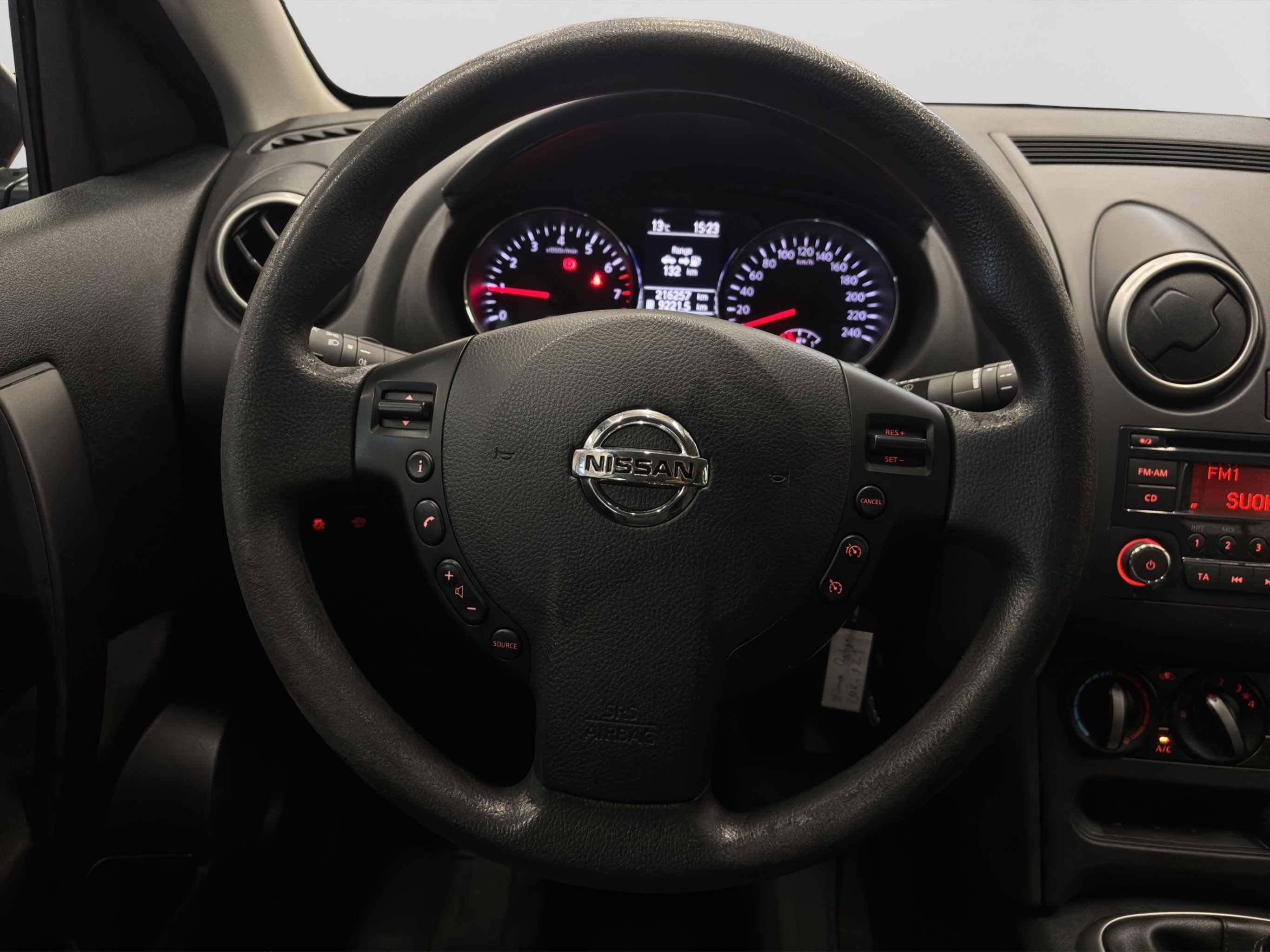 Nissan Qashqai 2012 – kuva 19