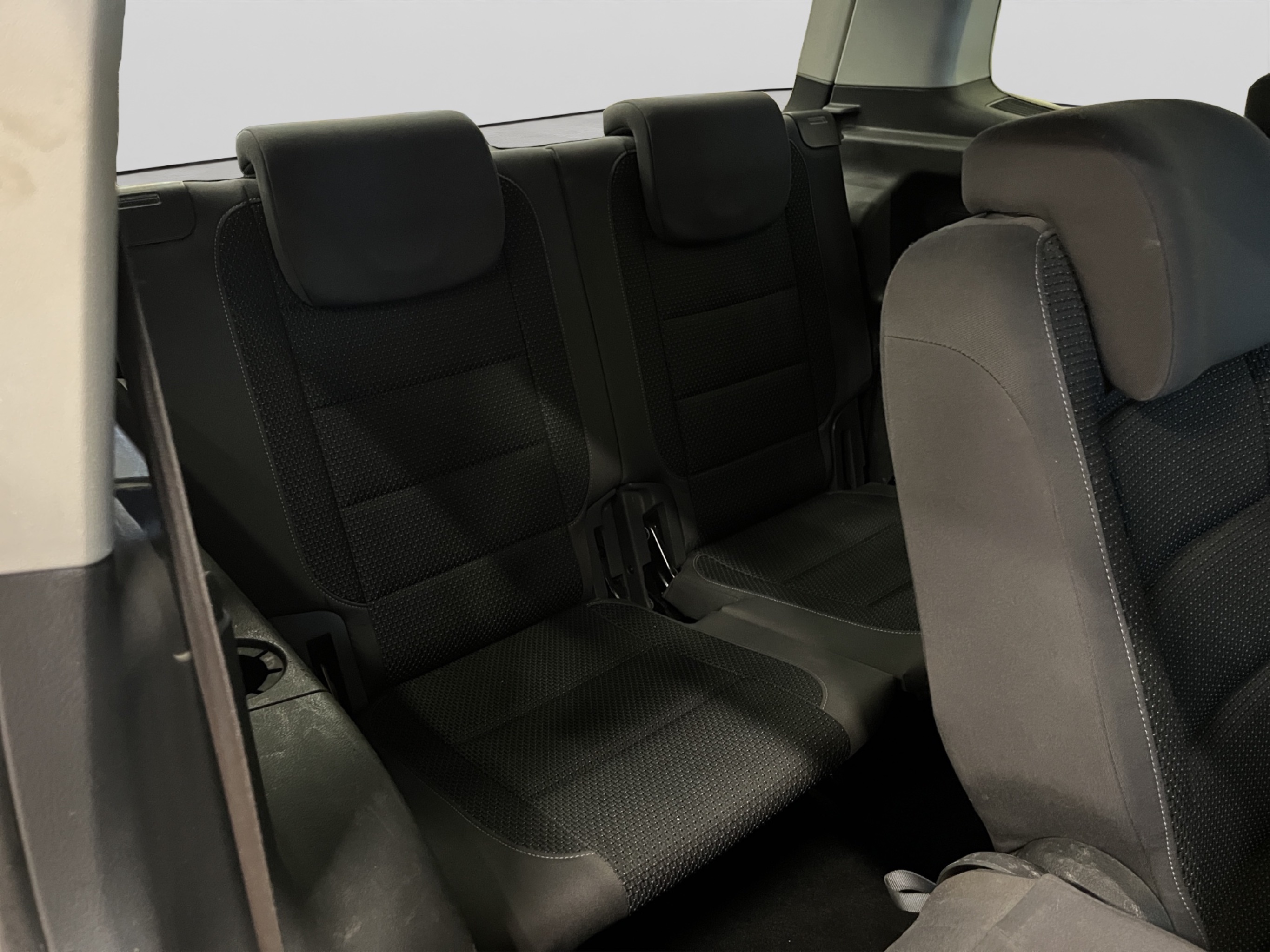 Volkswagen Touran 2012 – kuva 15
