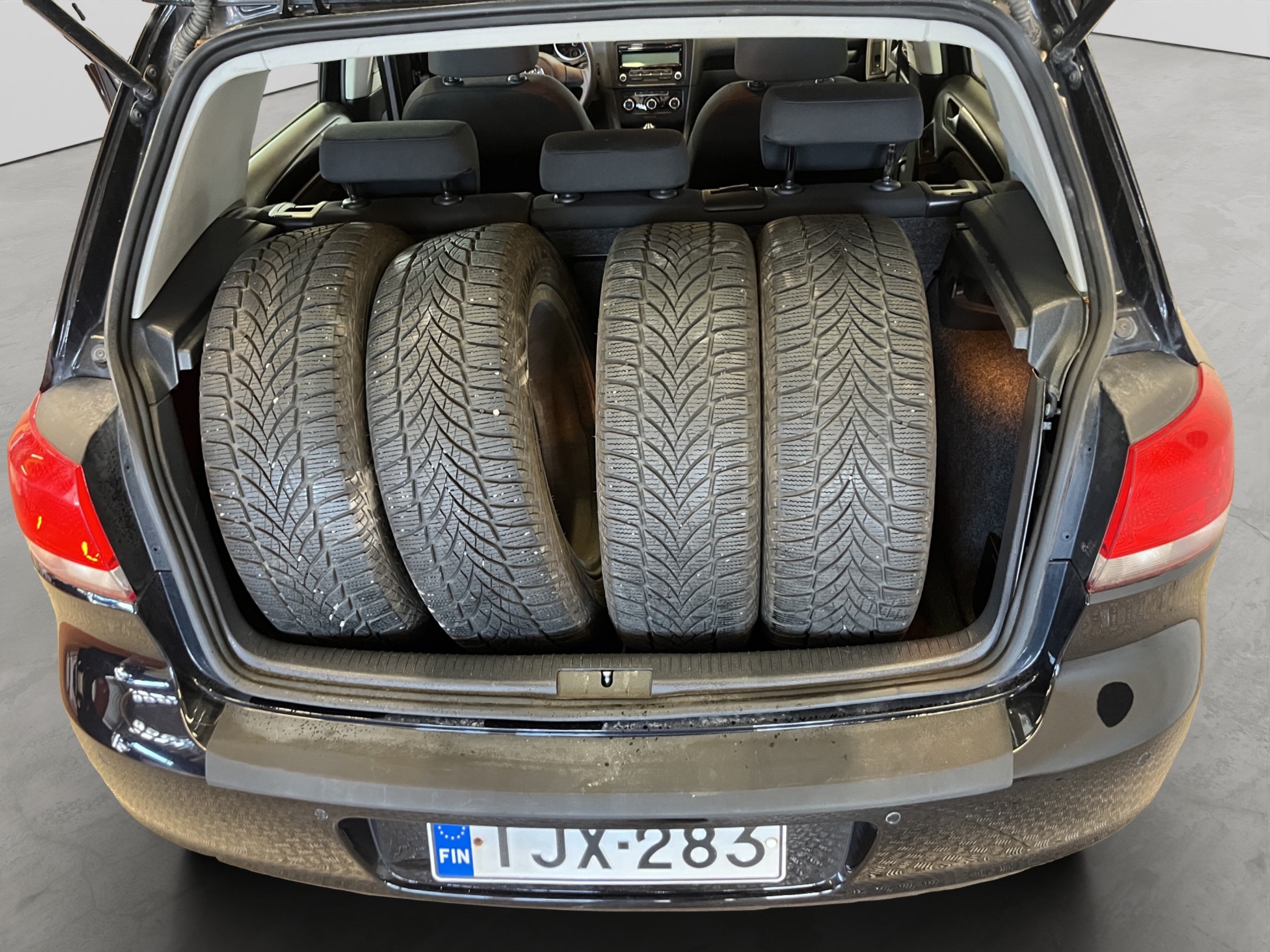Volkswagen Golf 2011 – kuva 18