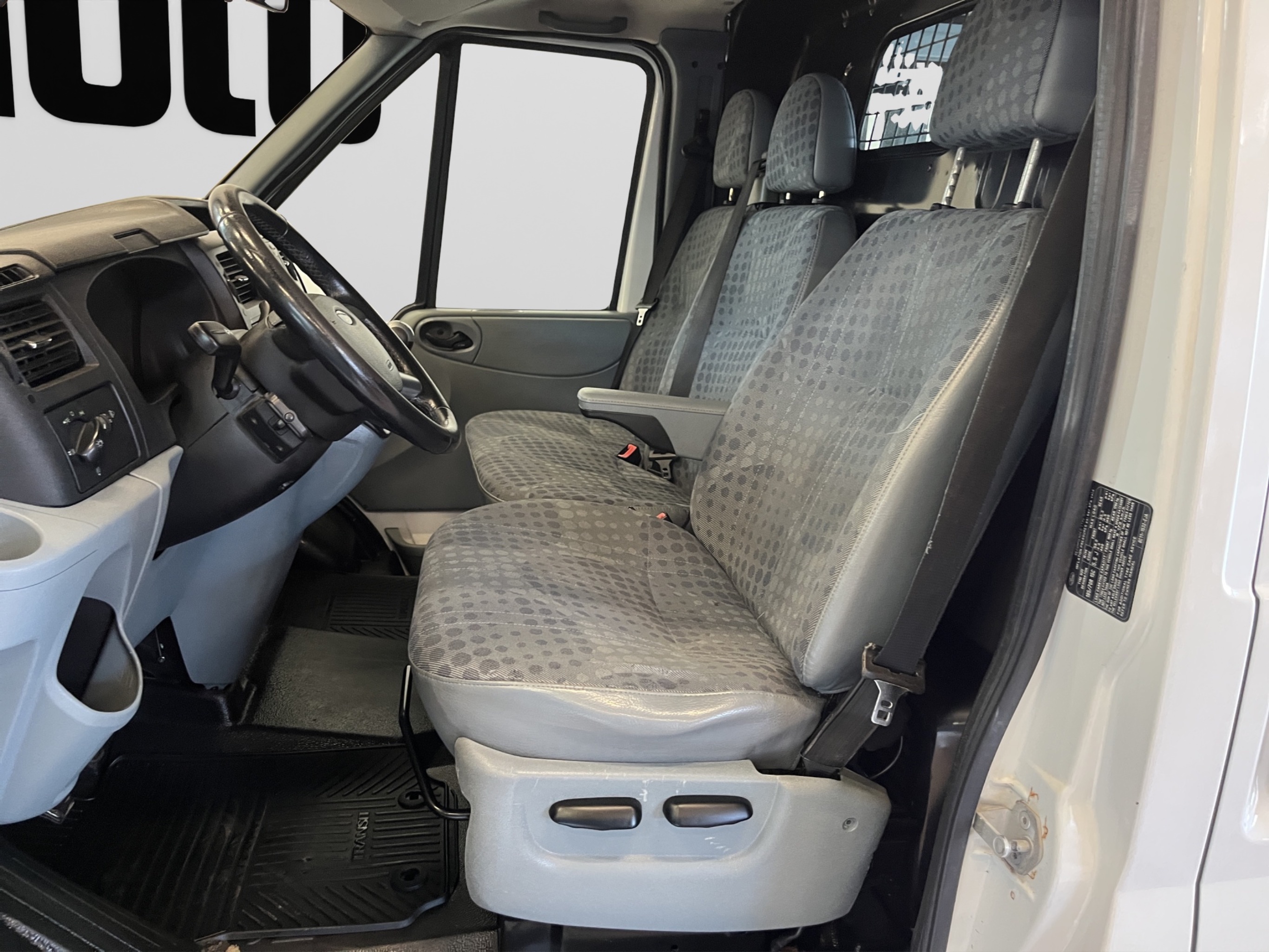 Ford Transit 2008 – kuva 14