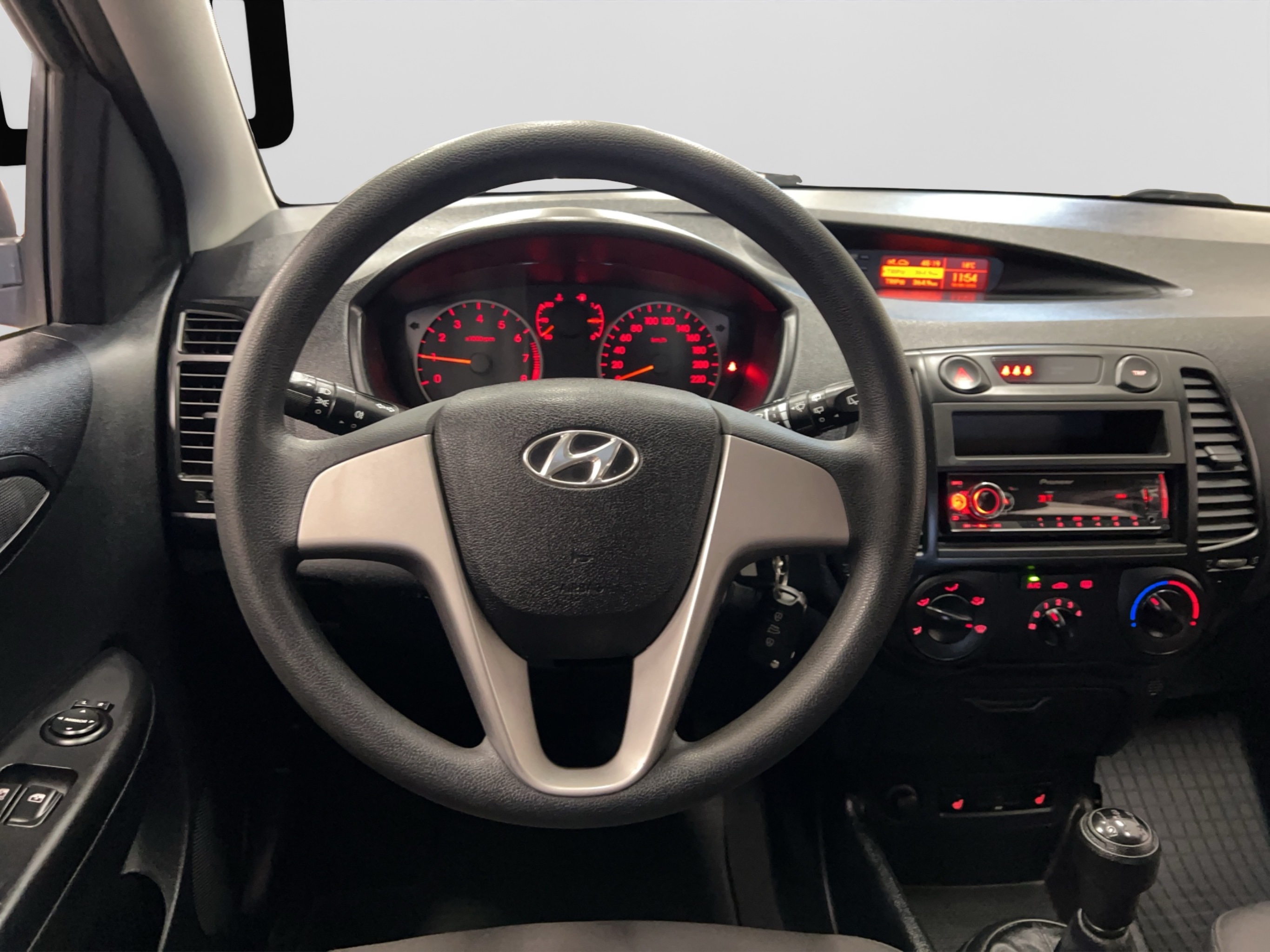 Hyundai i20 2009 – kuva 14