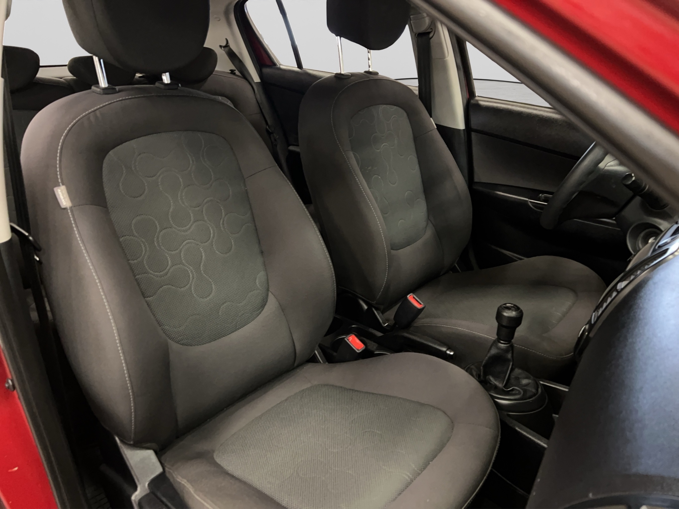 Hyundai i20 2009 – kuva 13
