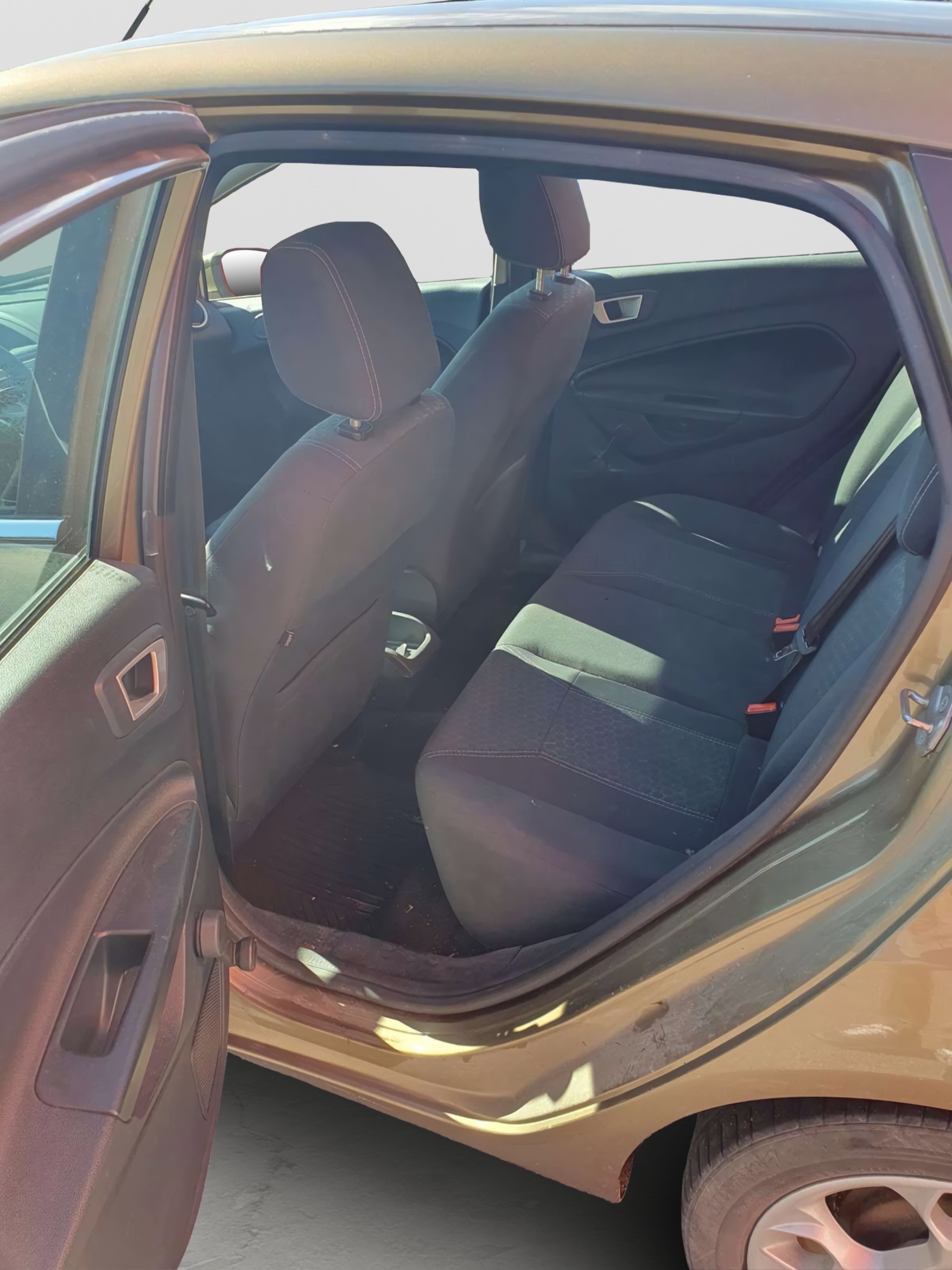 Ford Fiesta 2011 – kuva 5