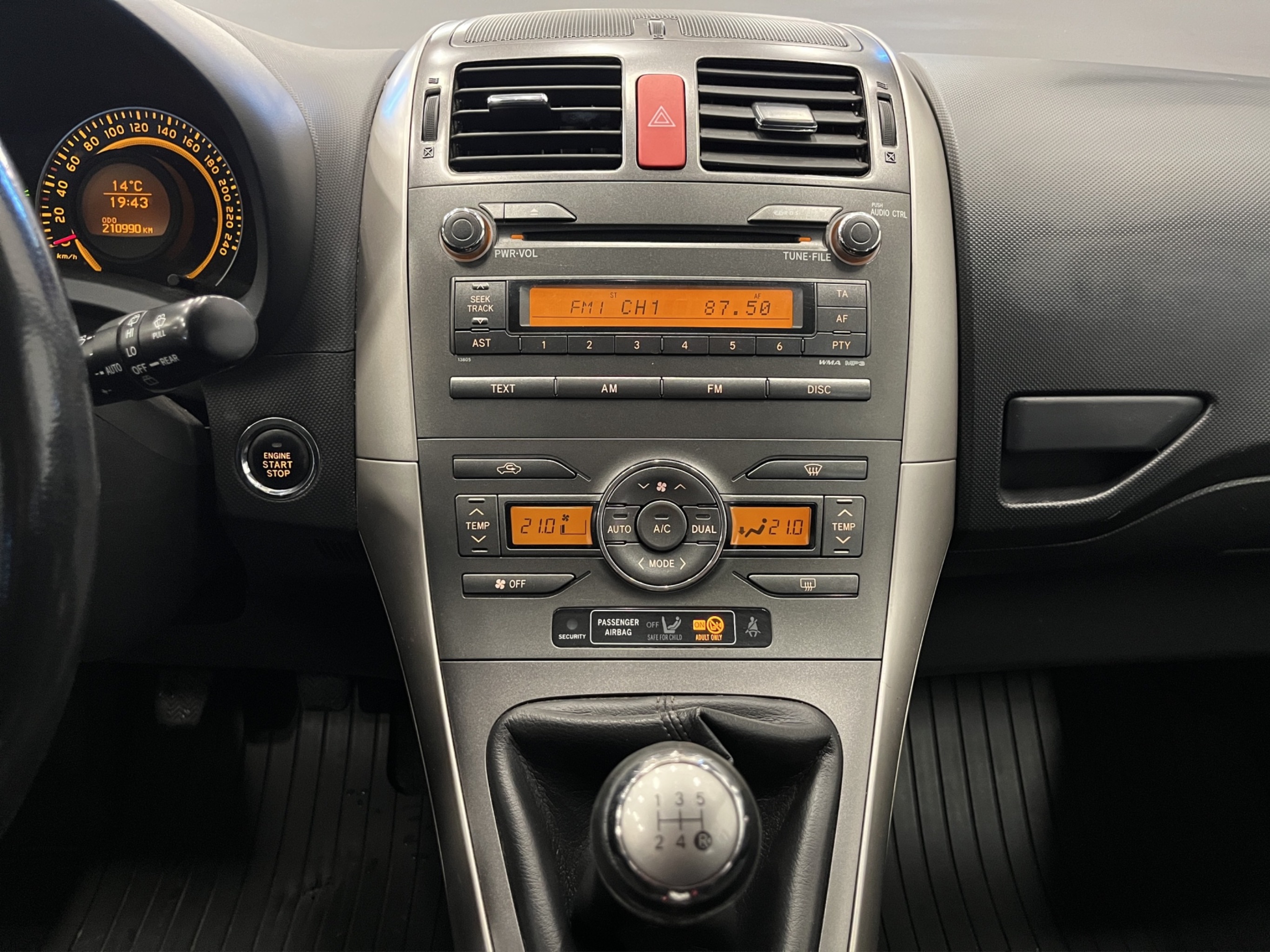 Toyota Auris 2007 – kuva 16