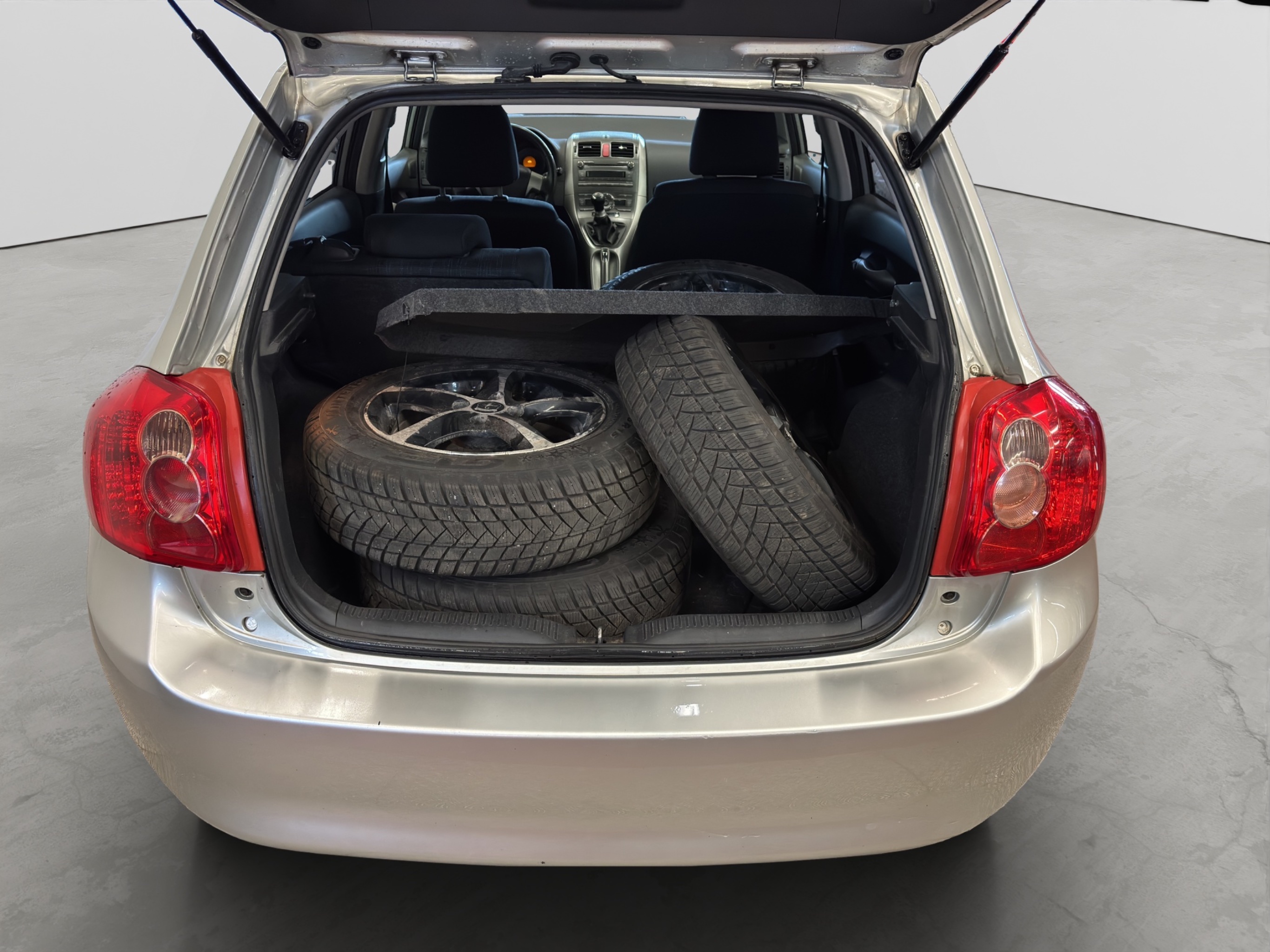 Toyota Auris 2009 – kuva 18