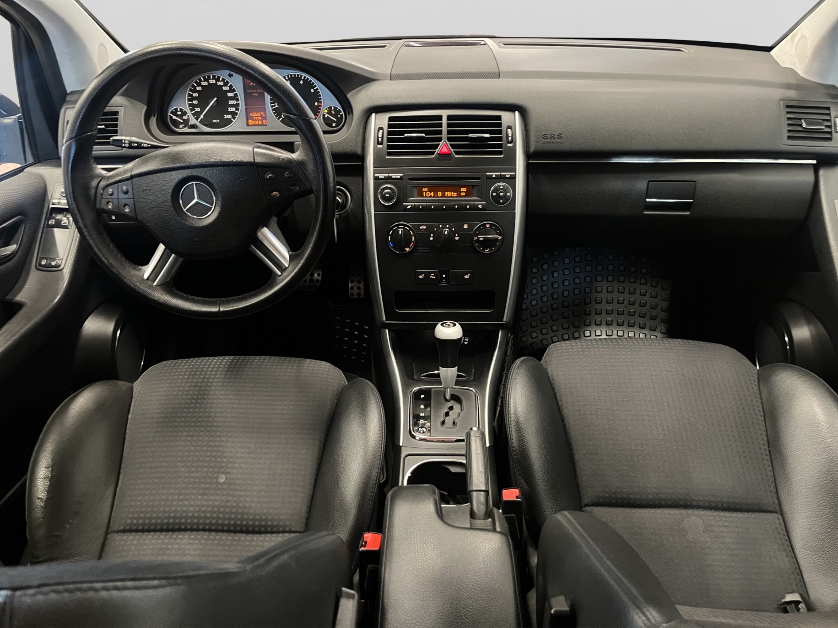 Mercedes-Benz B kuva 15