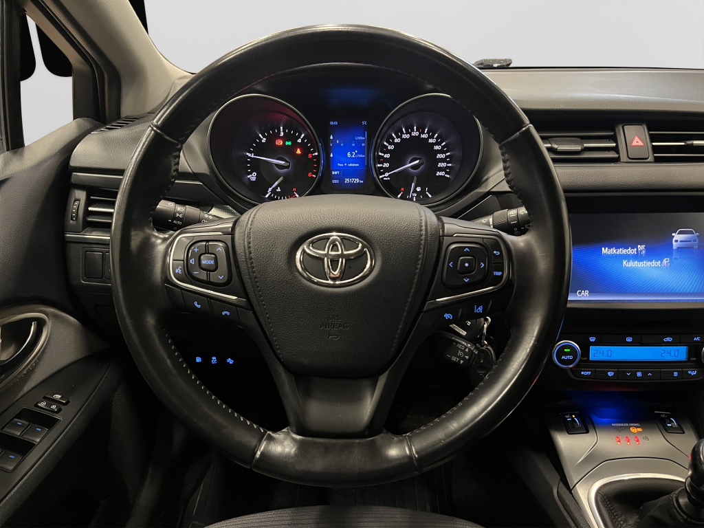 Toyota Avensis kuva 19