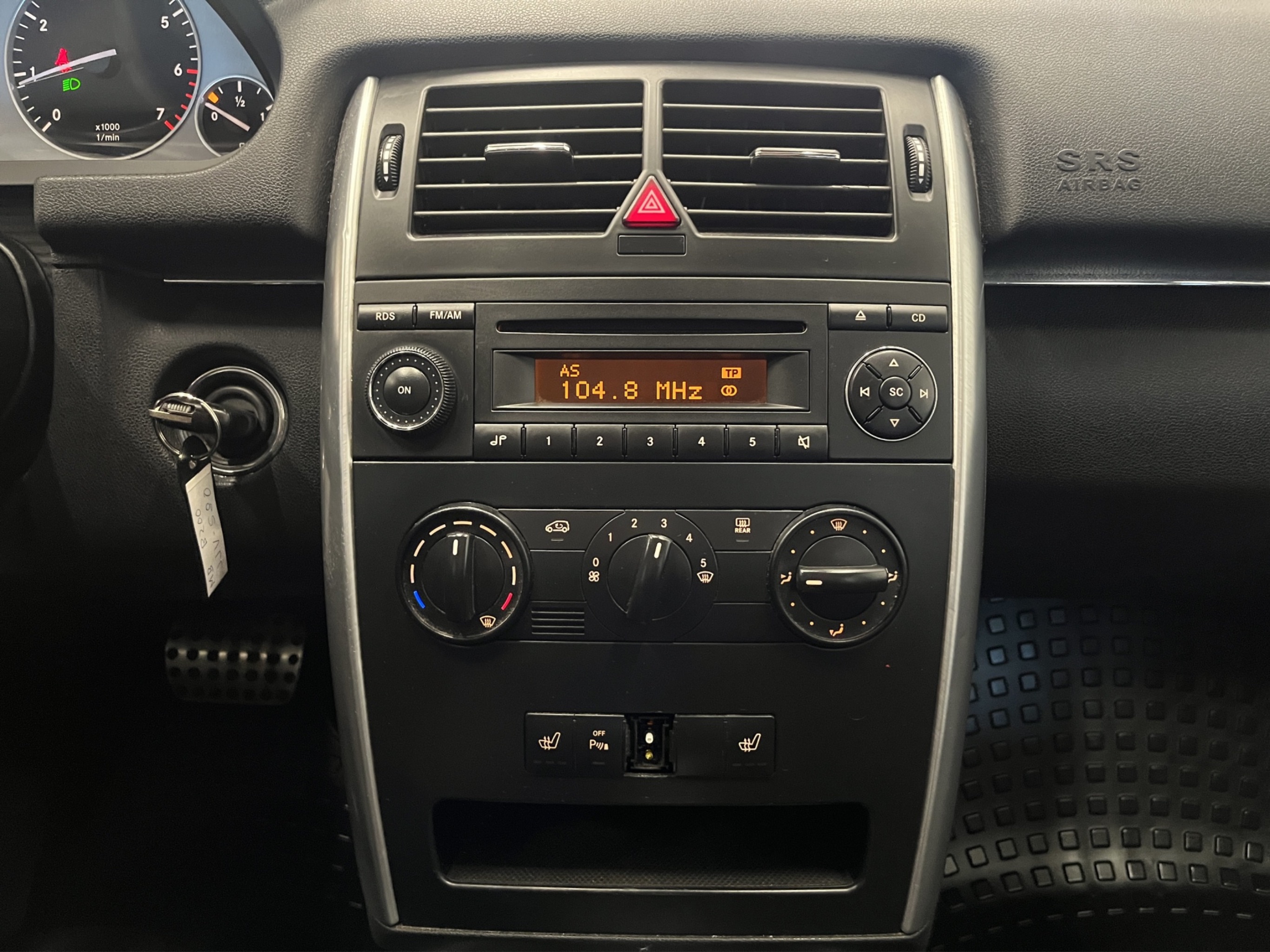 Mercedes-Benz B kuva 16