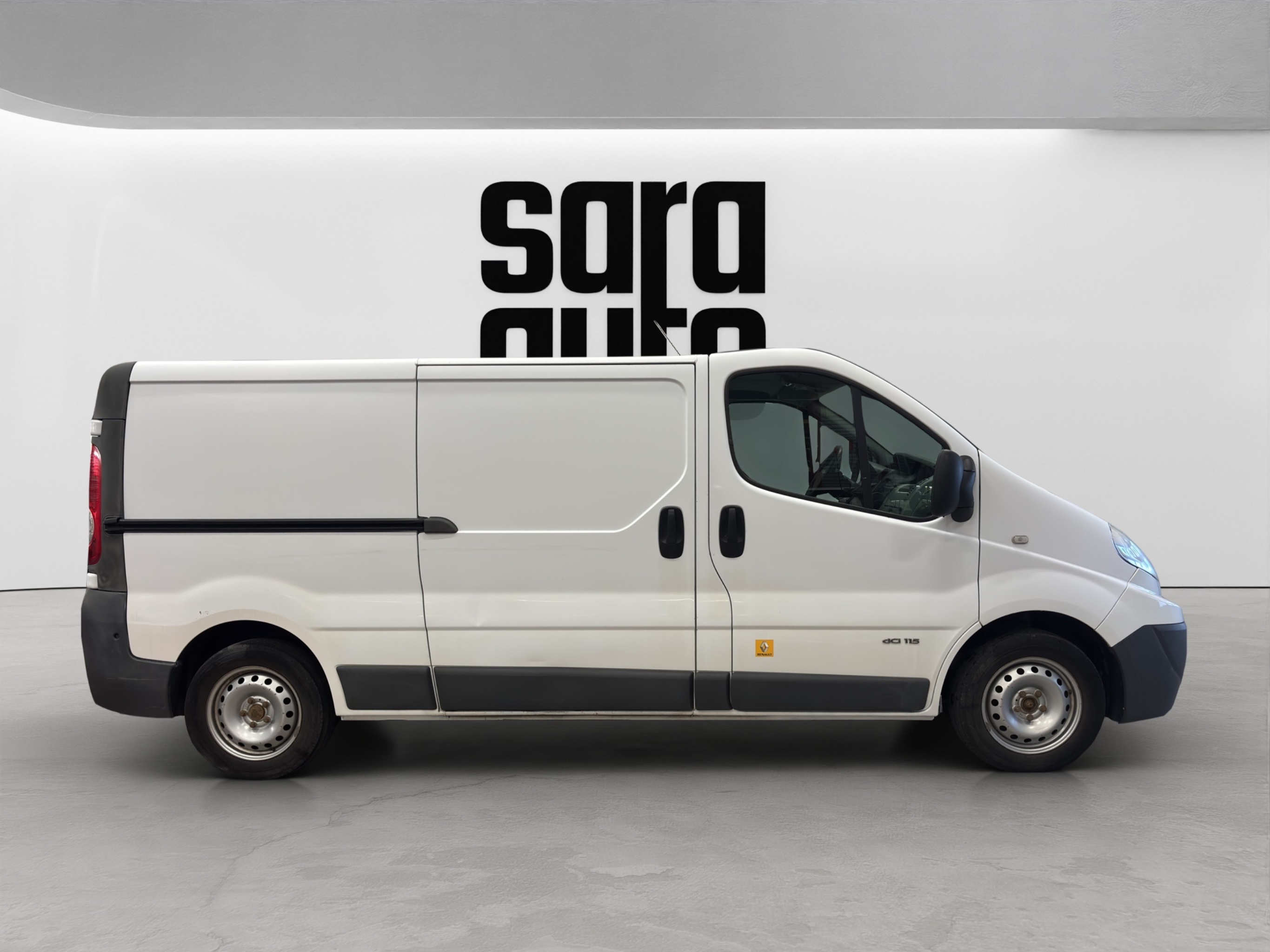 Renault Trafic 2011 – kuva 2