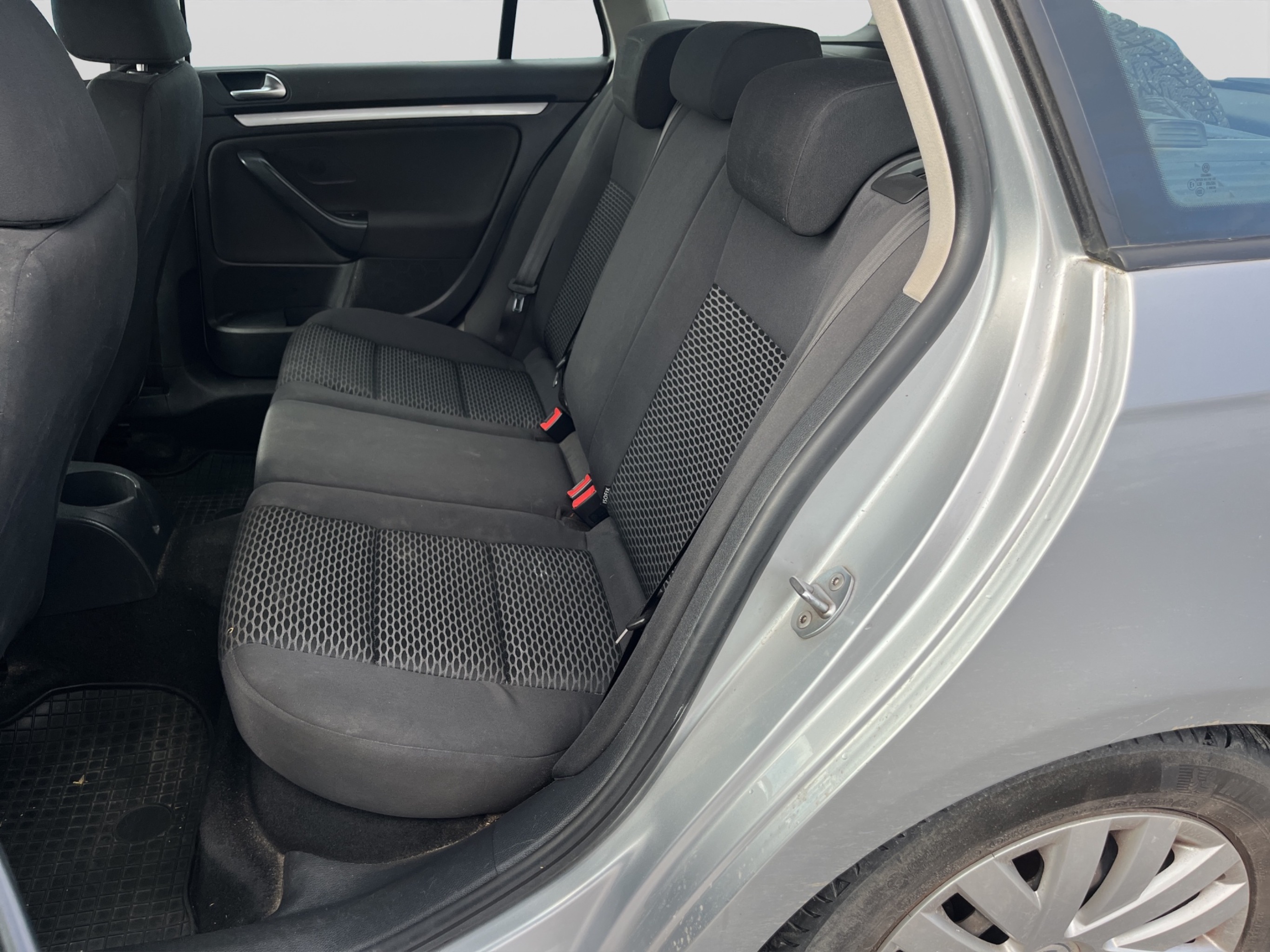 Volkswagen Golf 2010 – kuva 5