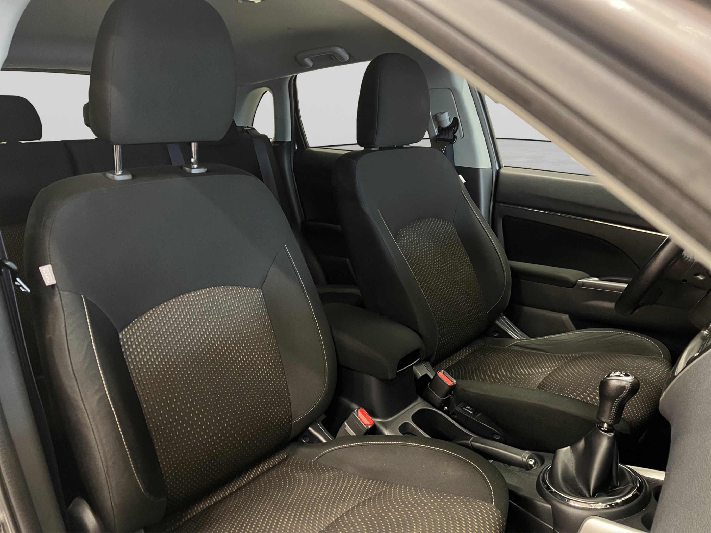 Mitsubishi ASX 2013 – kuva 12