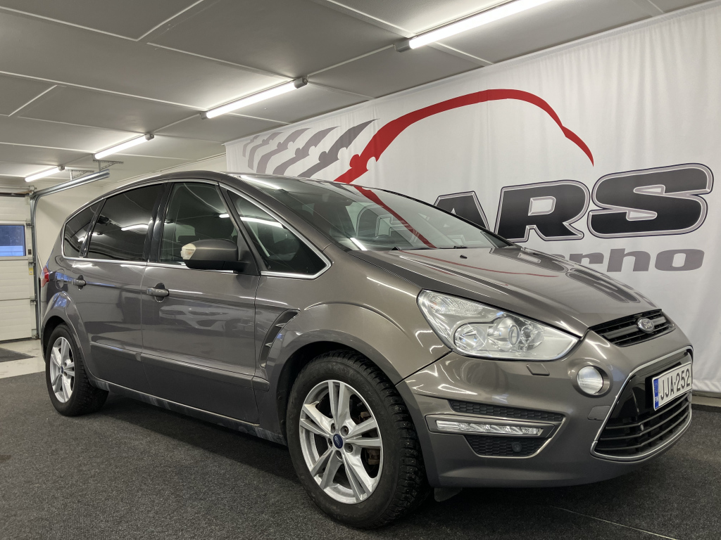 Ford S-Max