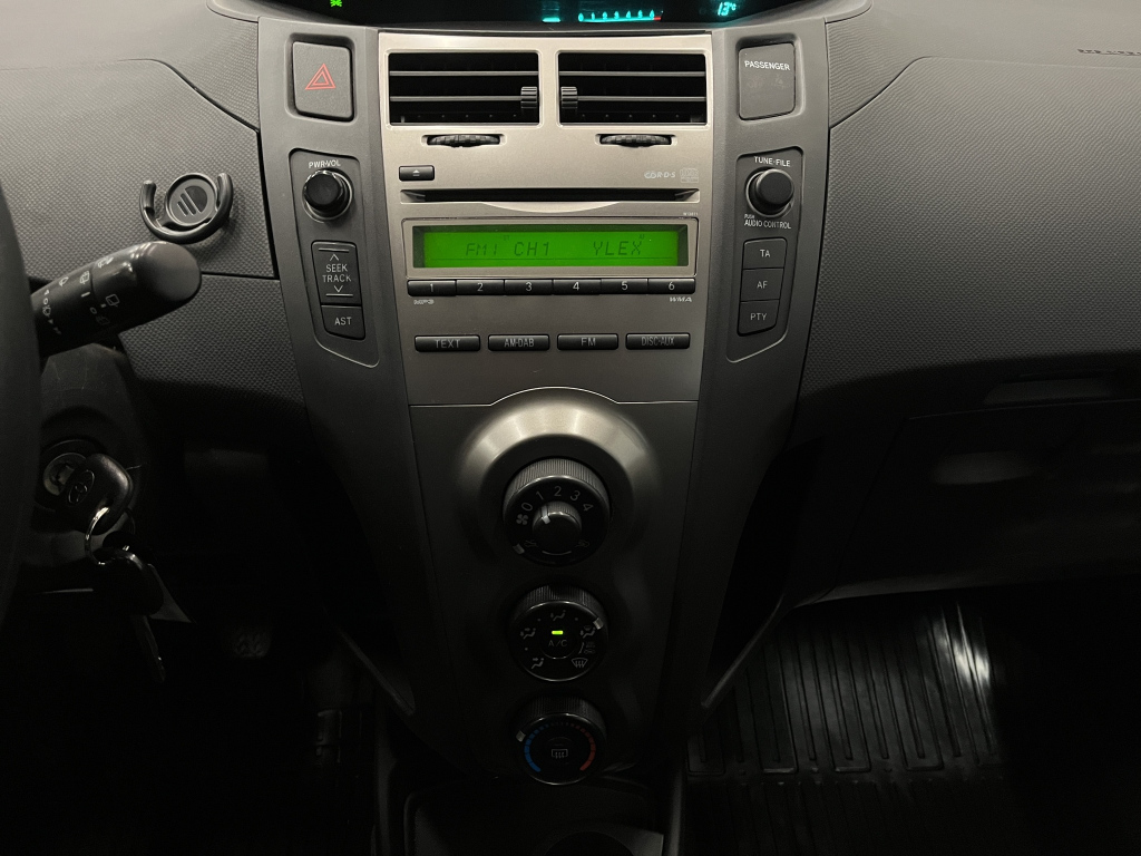 Toyota Yaris kuva 18