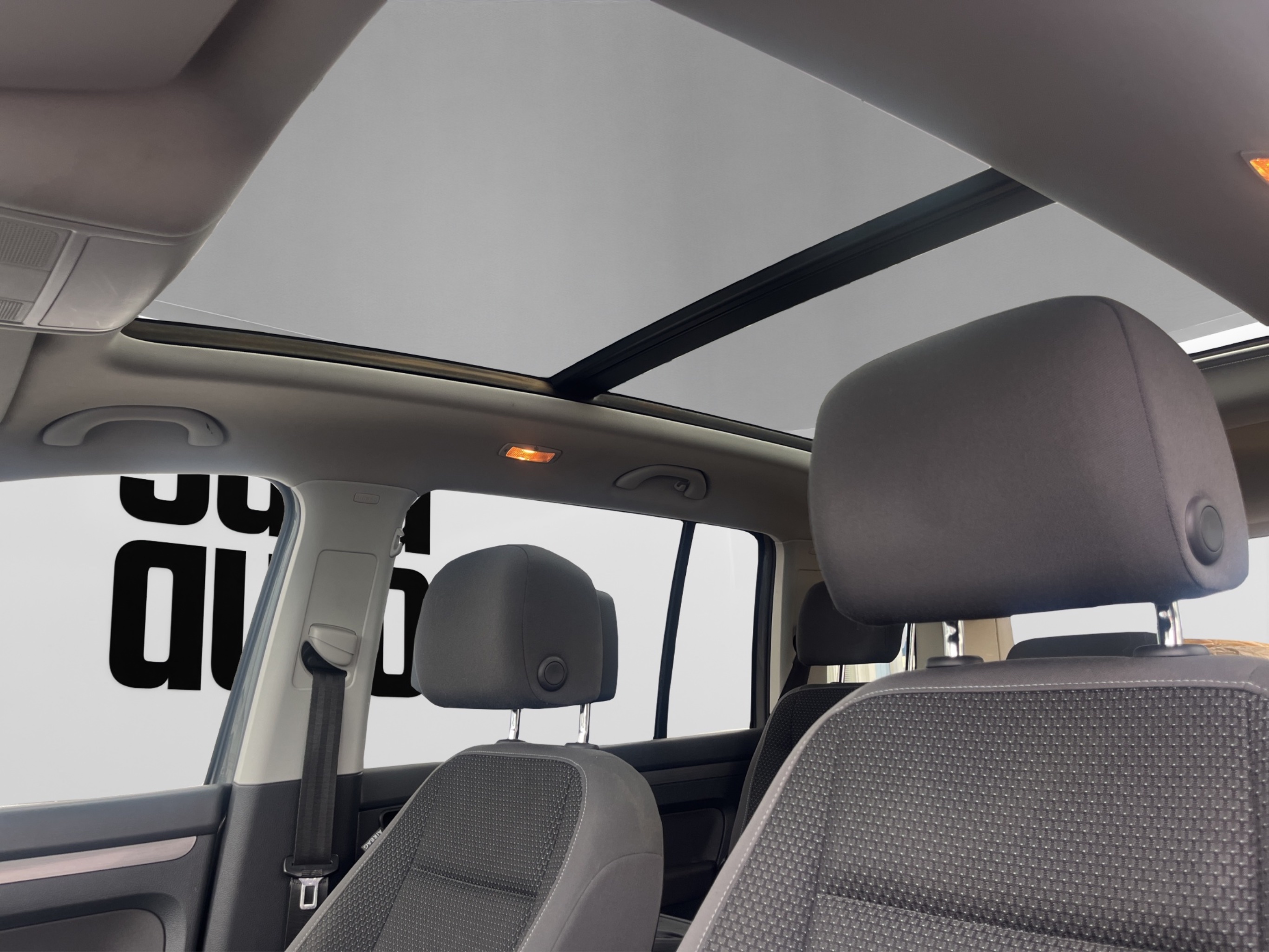 Volkswagen Touran kuva 10