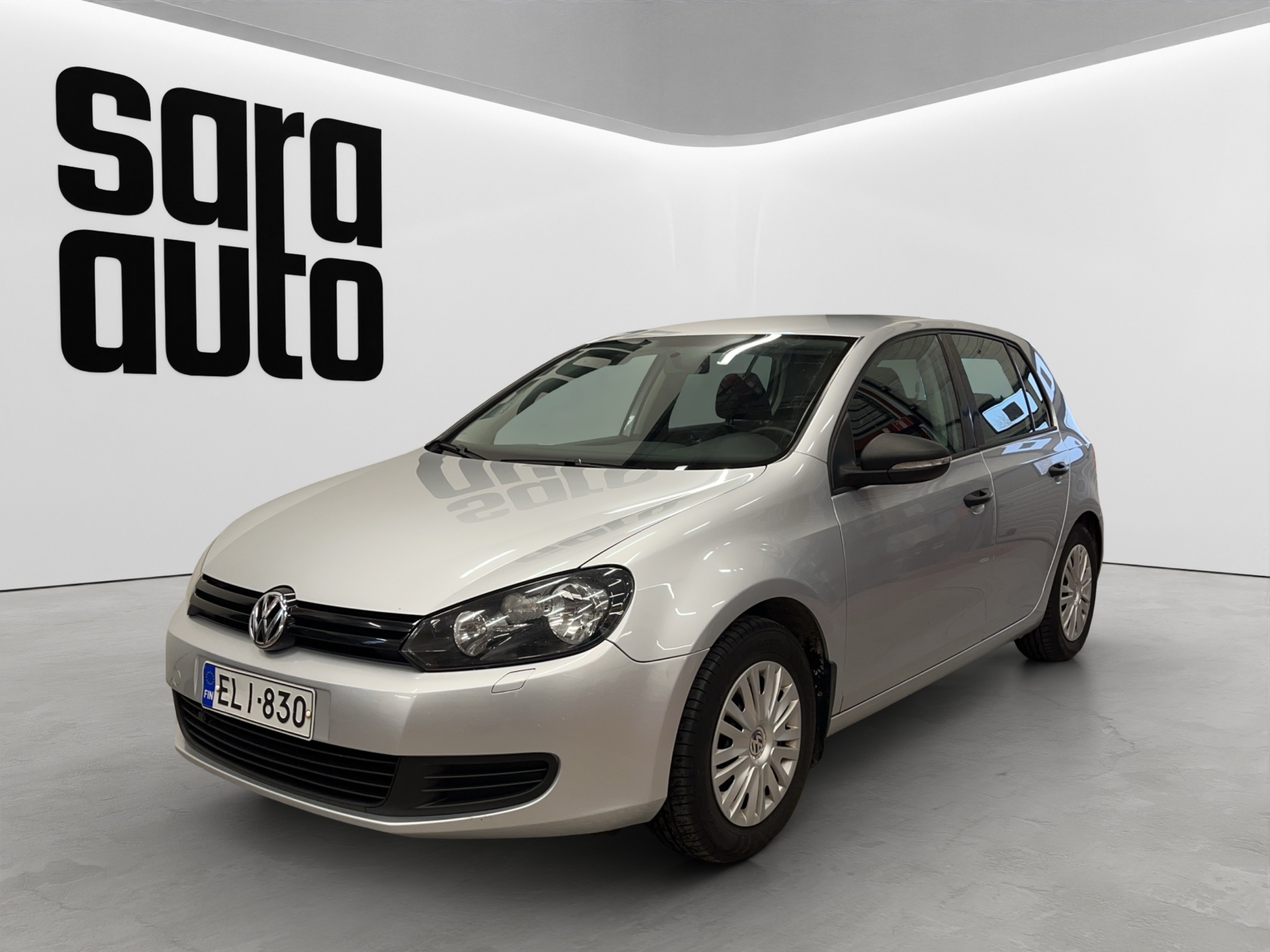 Volkswagen Golf 2010 – kuva 8