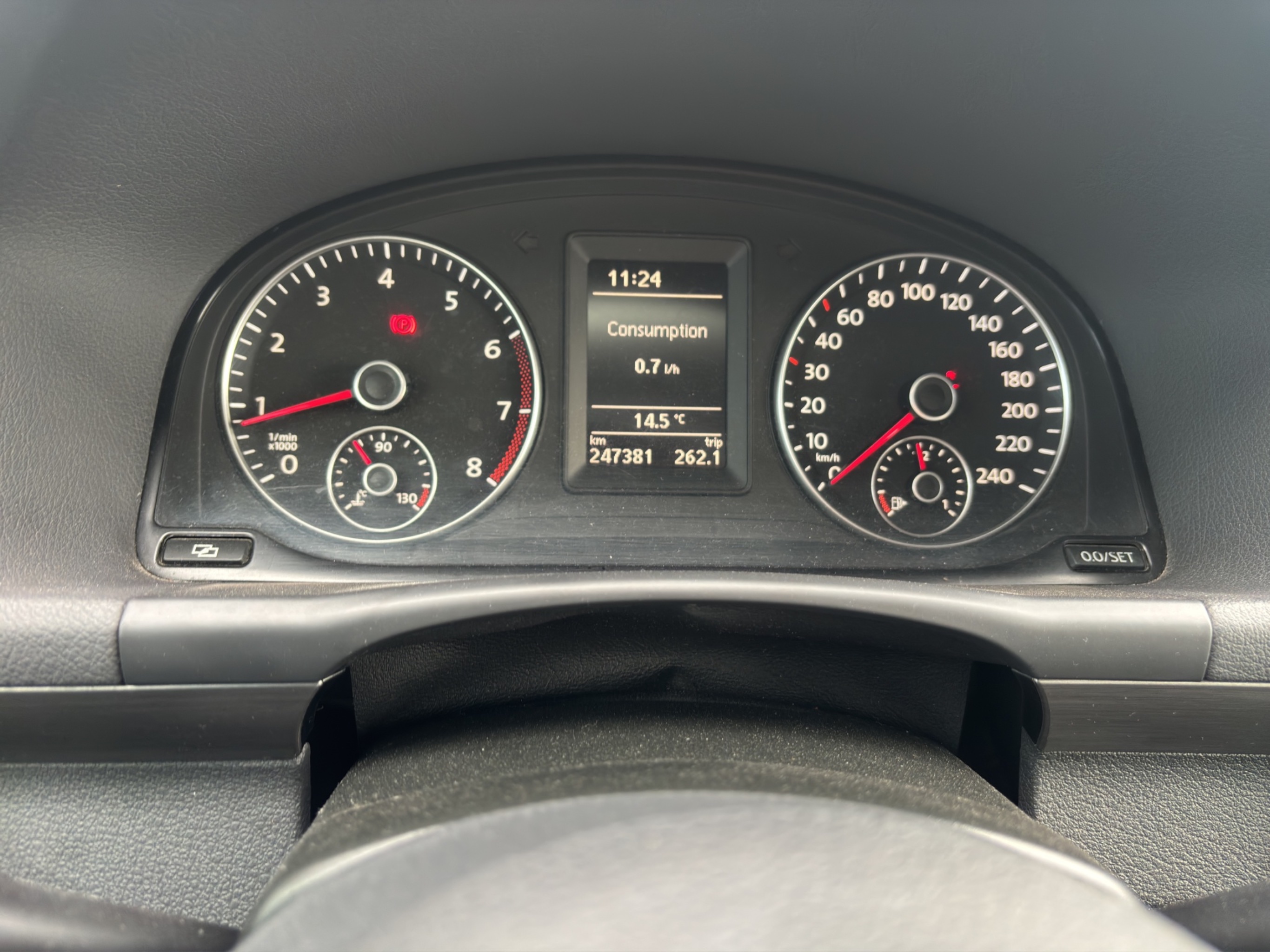 Volkswagen Touran 2012 – kuva 20