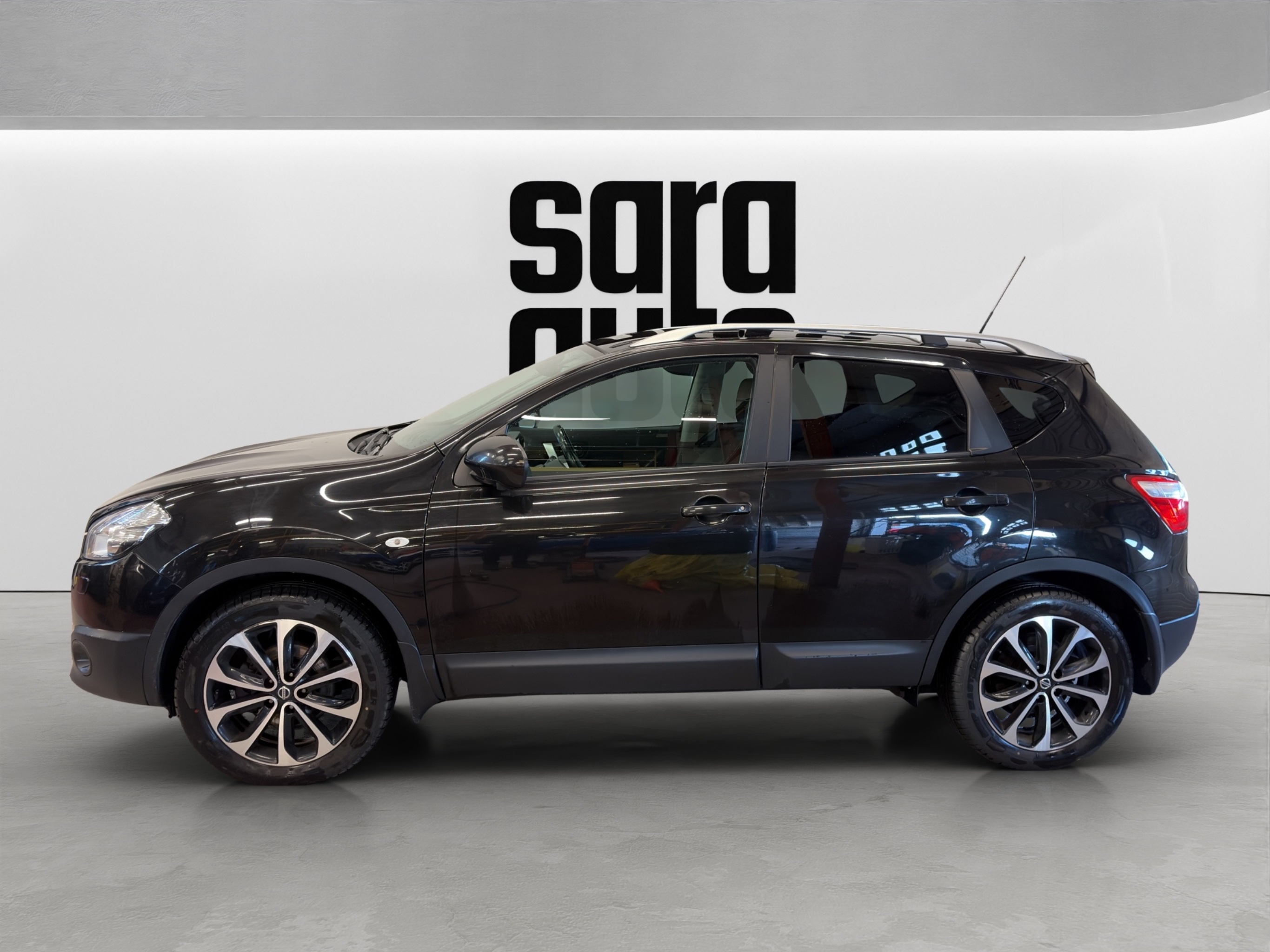 Nissan Qashqai 2012 – kuva 7