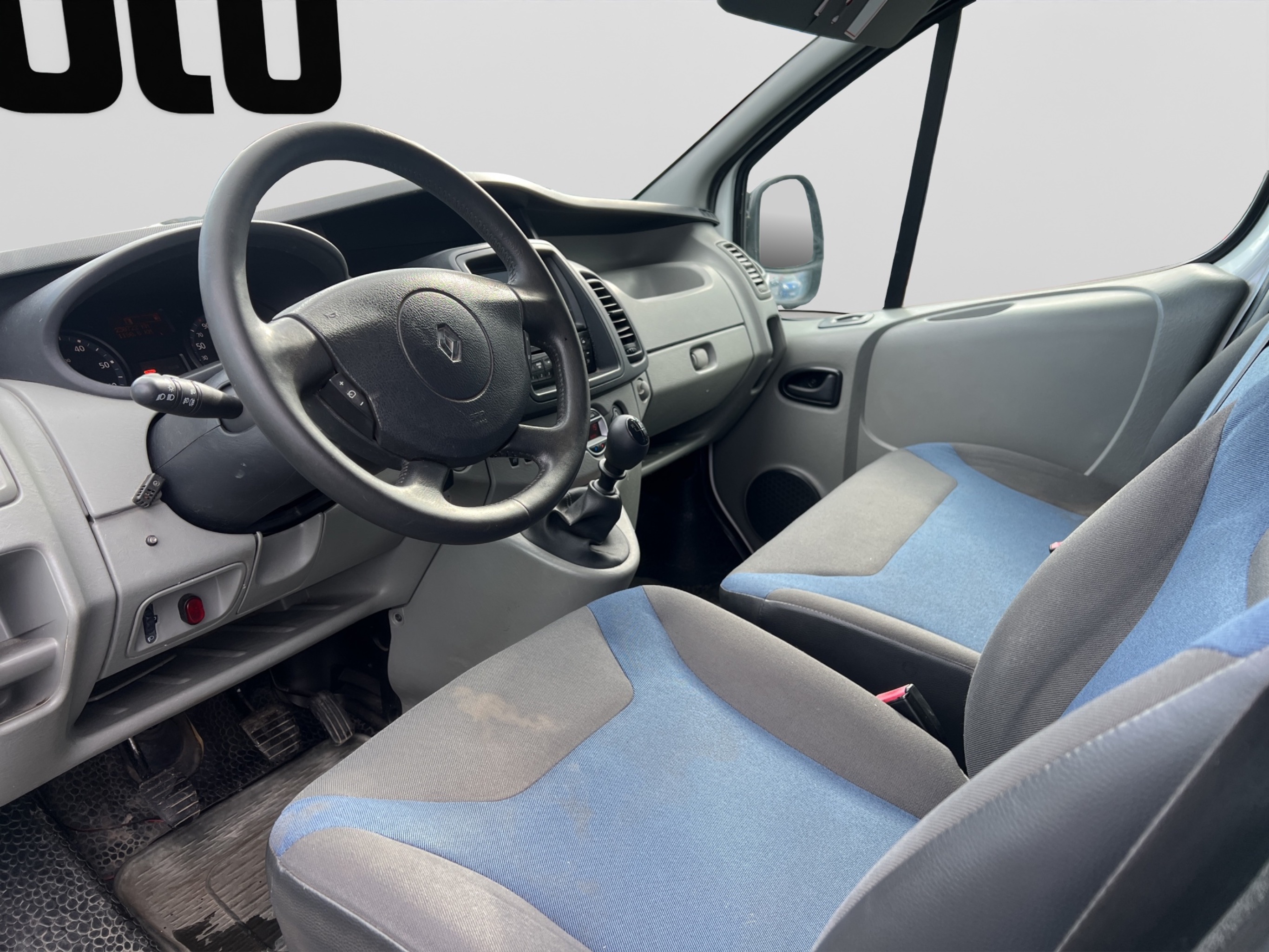 Renault Trafic 2011 – kuva 5
