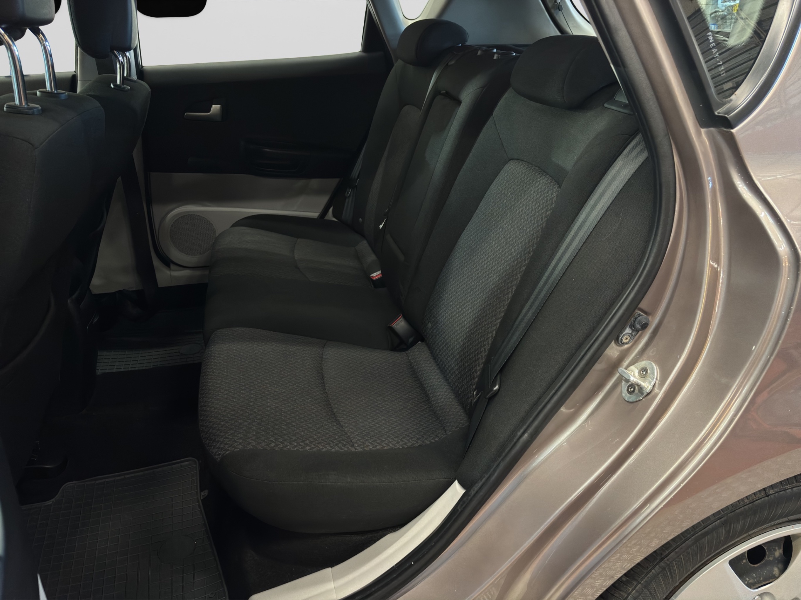 Kia Ceed 2008 – kuva 12