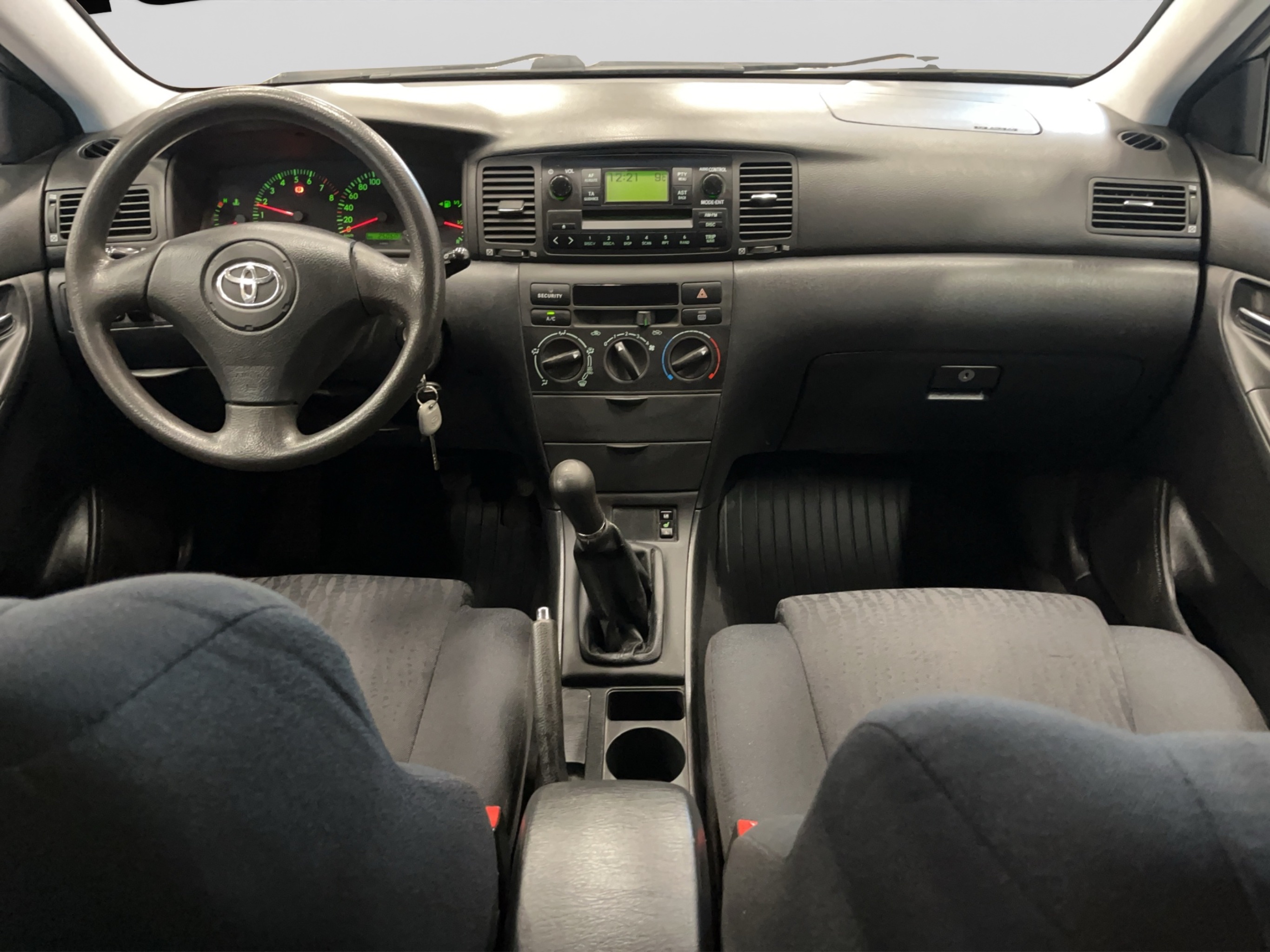 Toyota Corolla 2003 – kuva 15