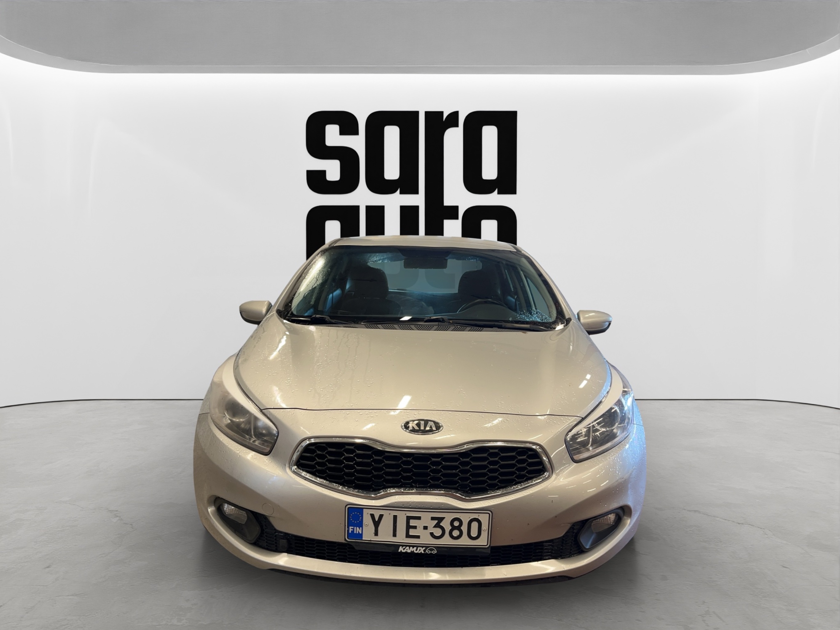 Kia Ceed 2013 – kuva 6