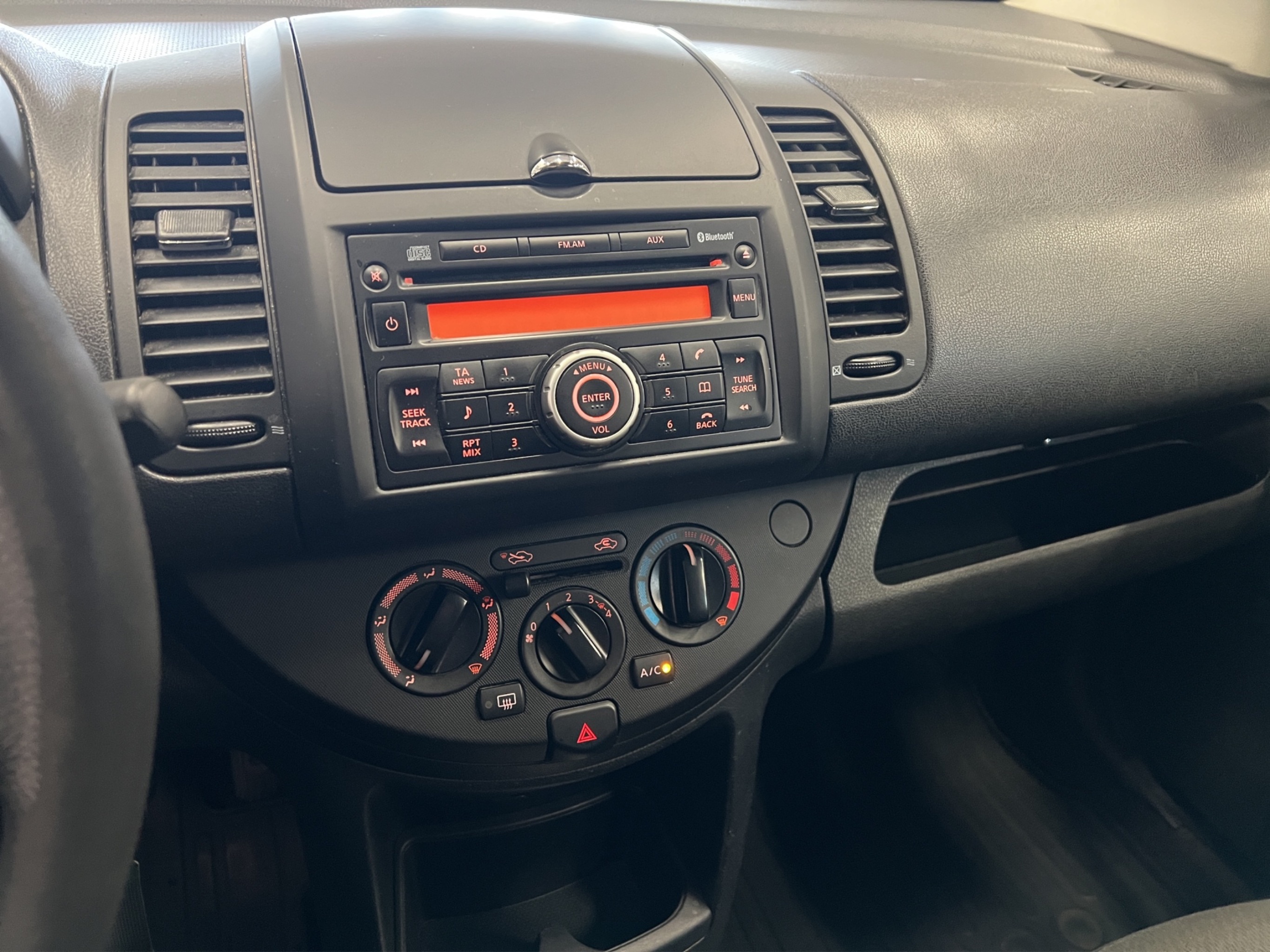 Nissan Note 2012 – kuva 16