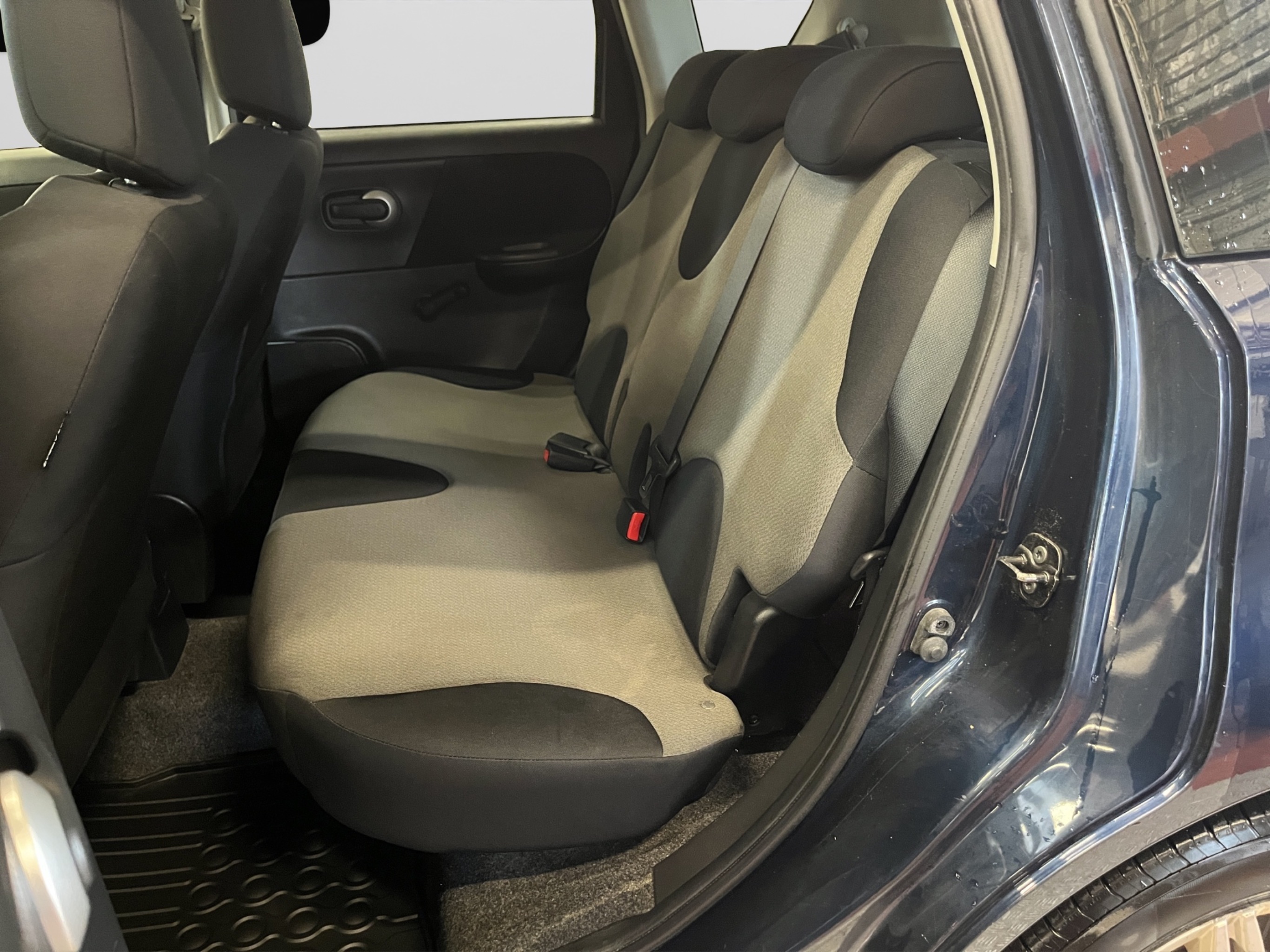 Nissan Note 2012 – kuva 15
