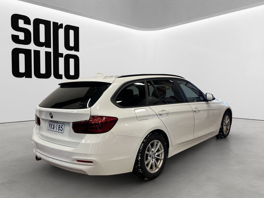 BMW 318 kuva 3