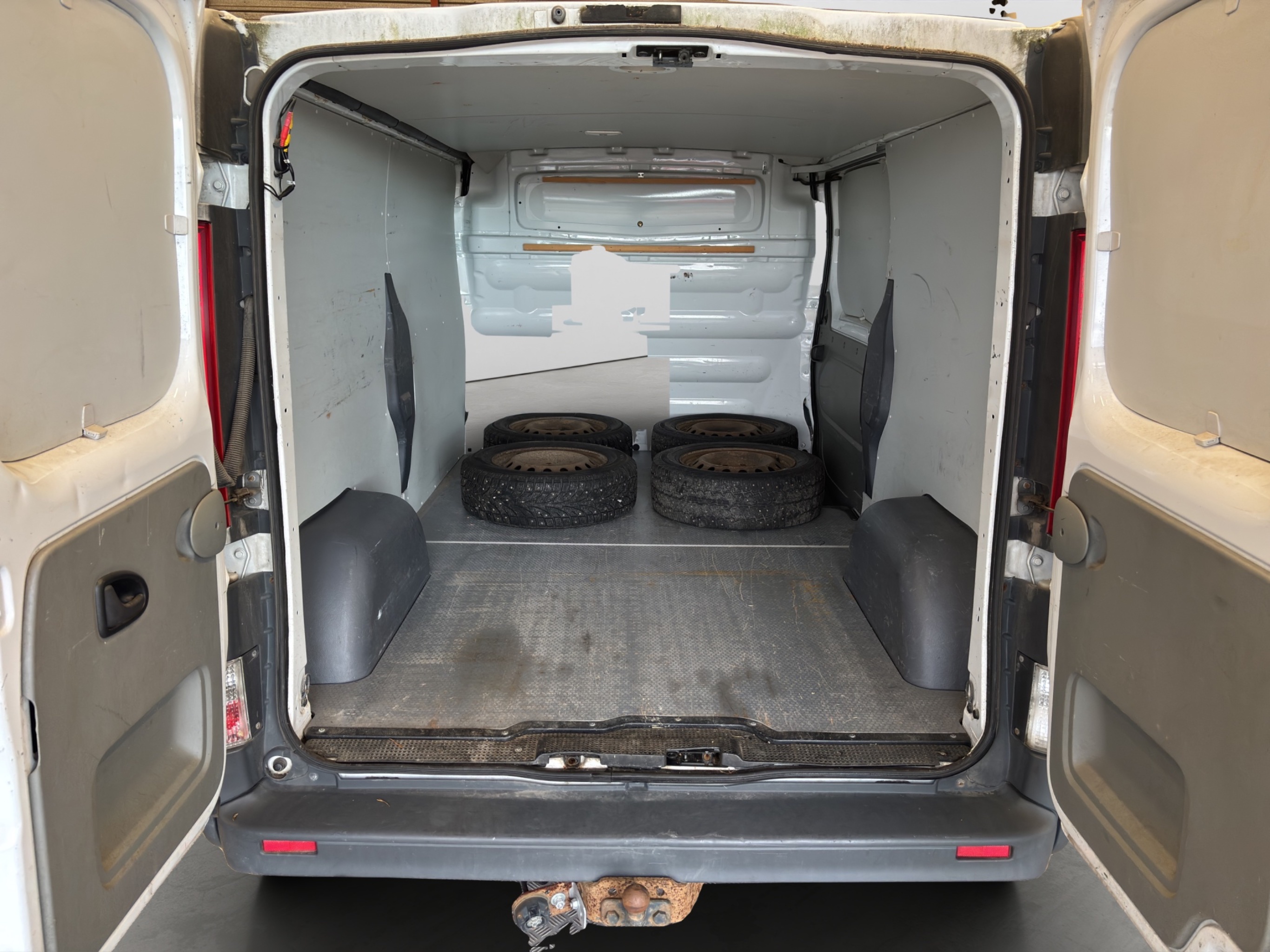 Renault Trafic 2011 – kuva 17