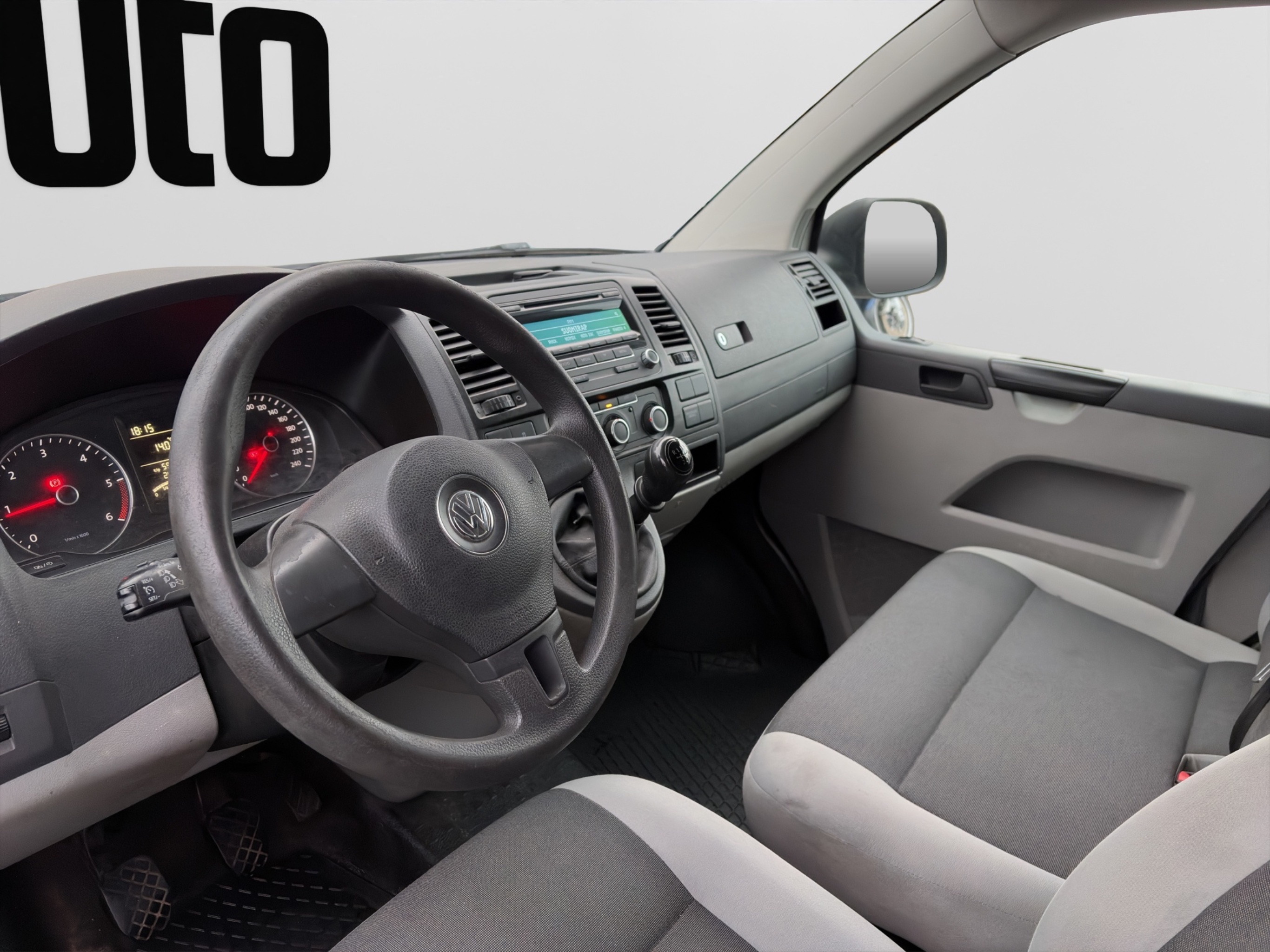 Volkswagen Transporter 2015 – kuva 13