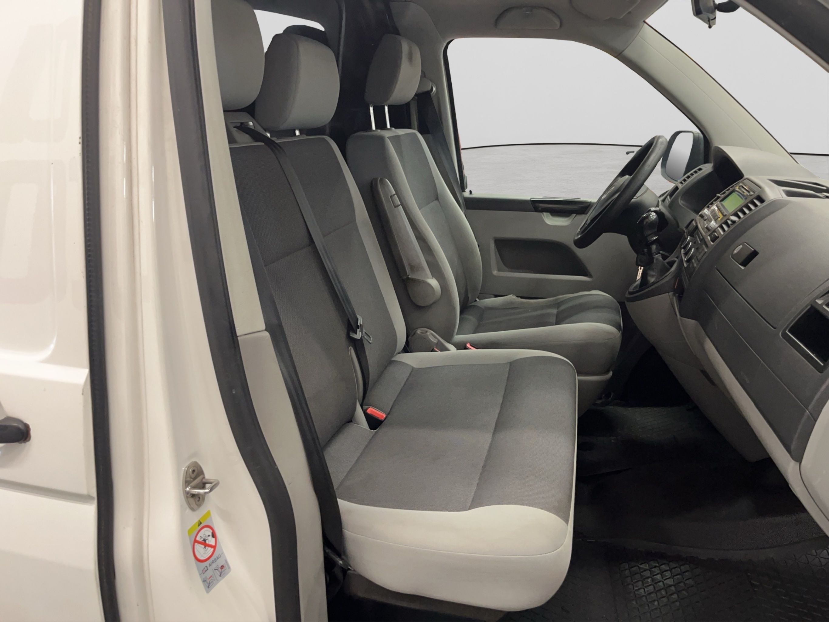 Volkswagen Transporter 2015 – kuva 12