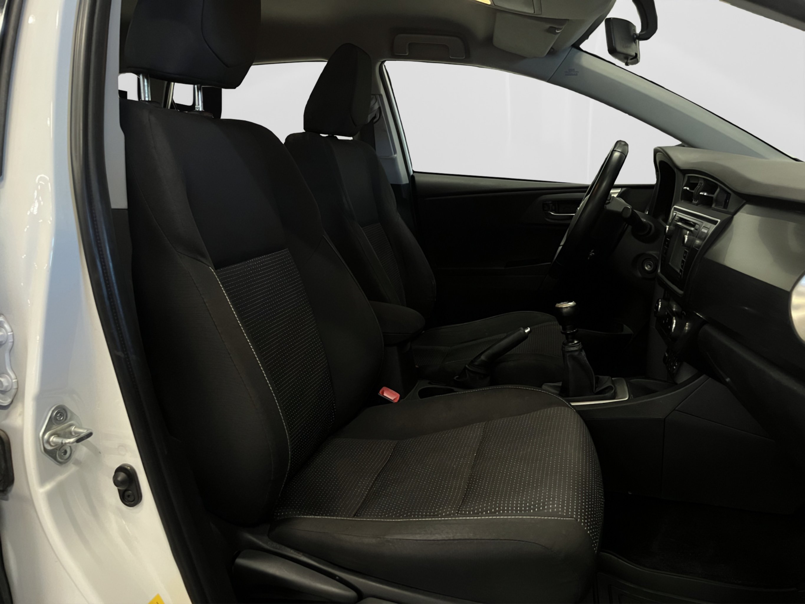 Toyota Auris kuva 12