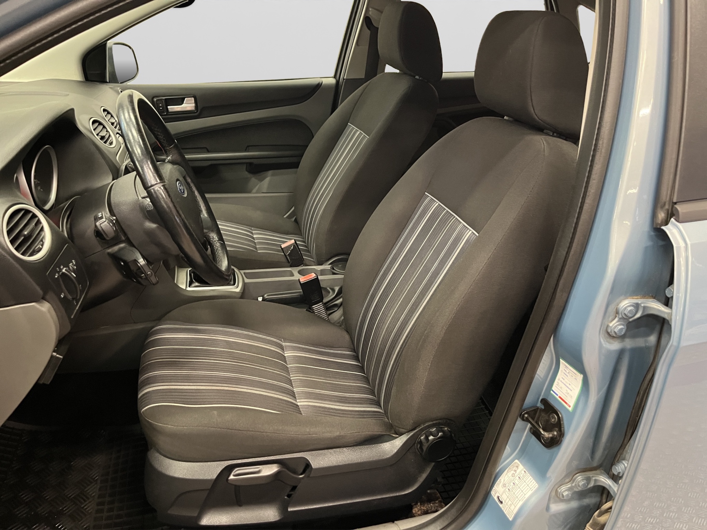 Ford Focus 2008 – kuva 11