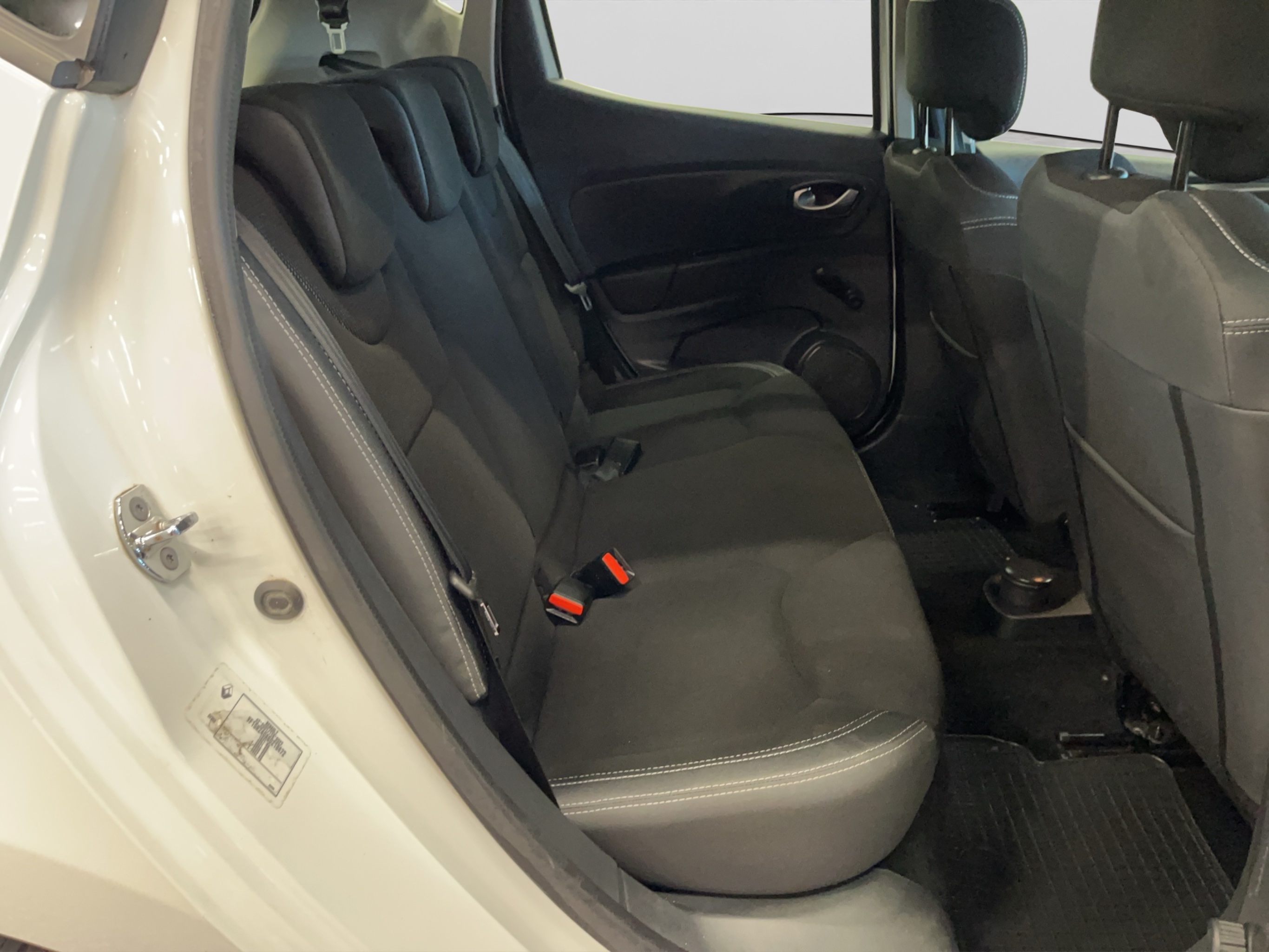 Renault Clio 2018 – kuva 14