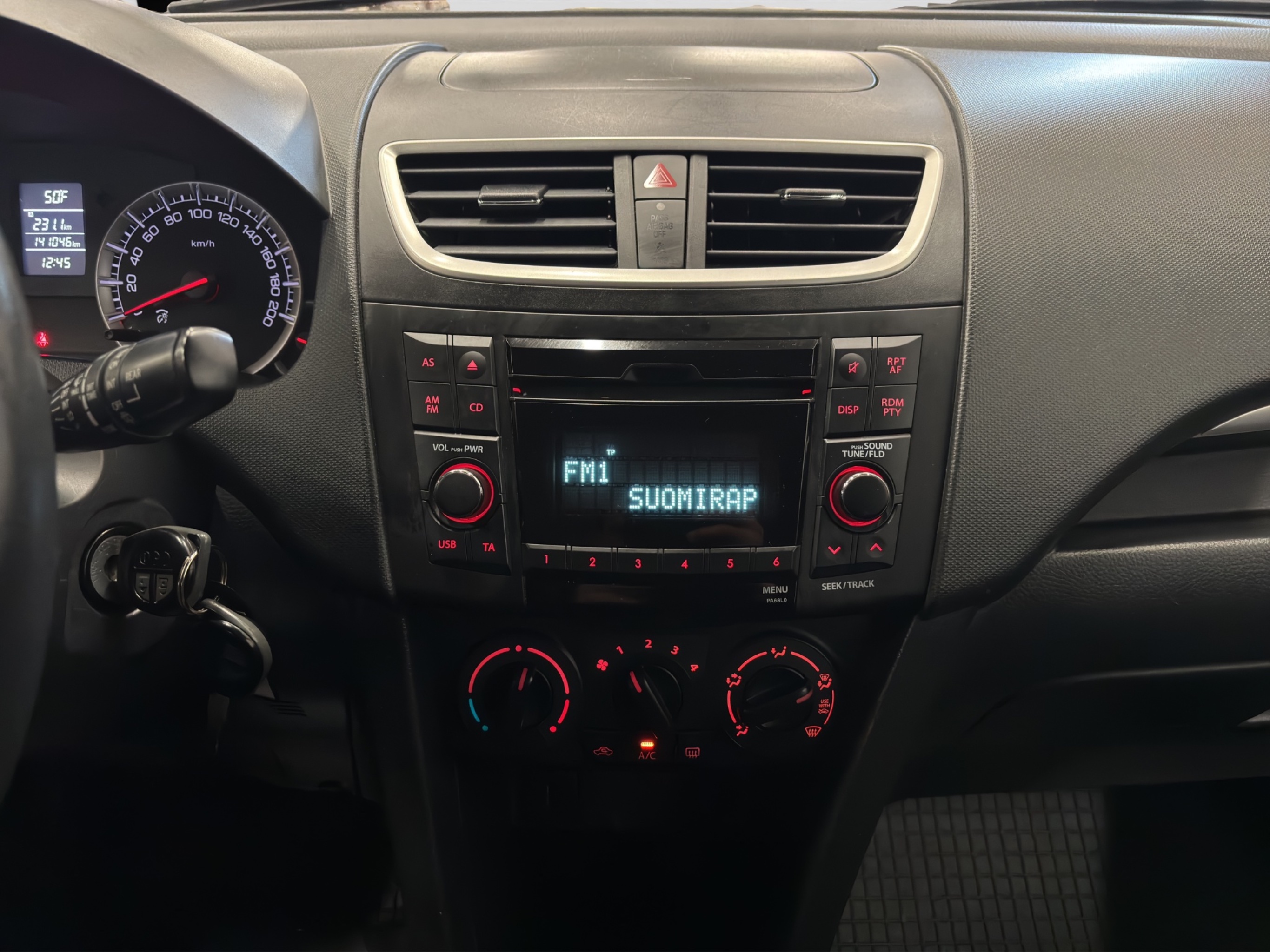 Suzuki Swift 2012 – kuva 16