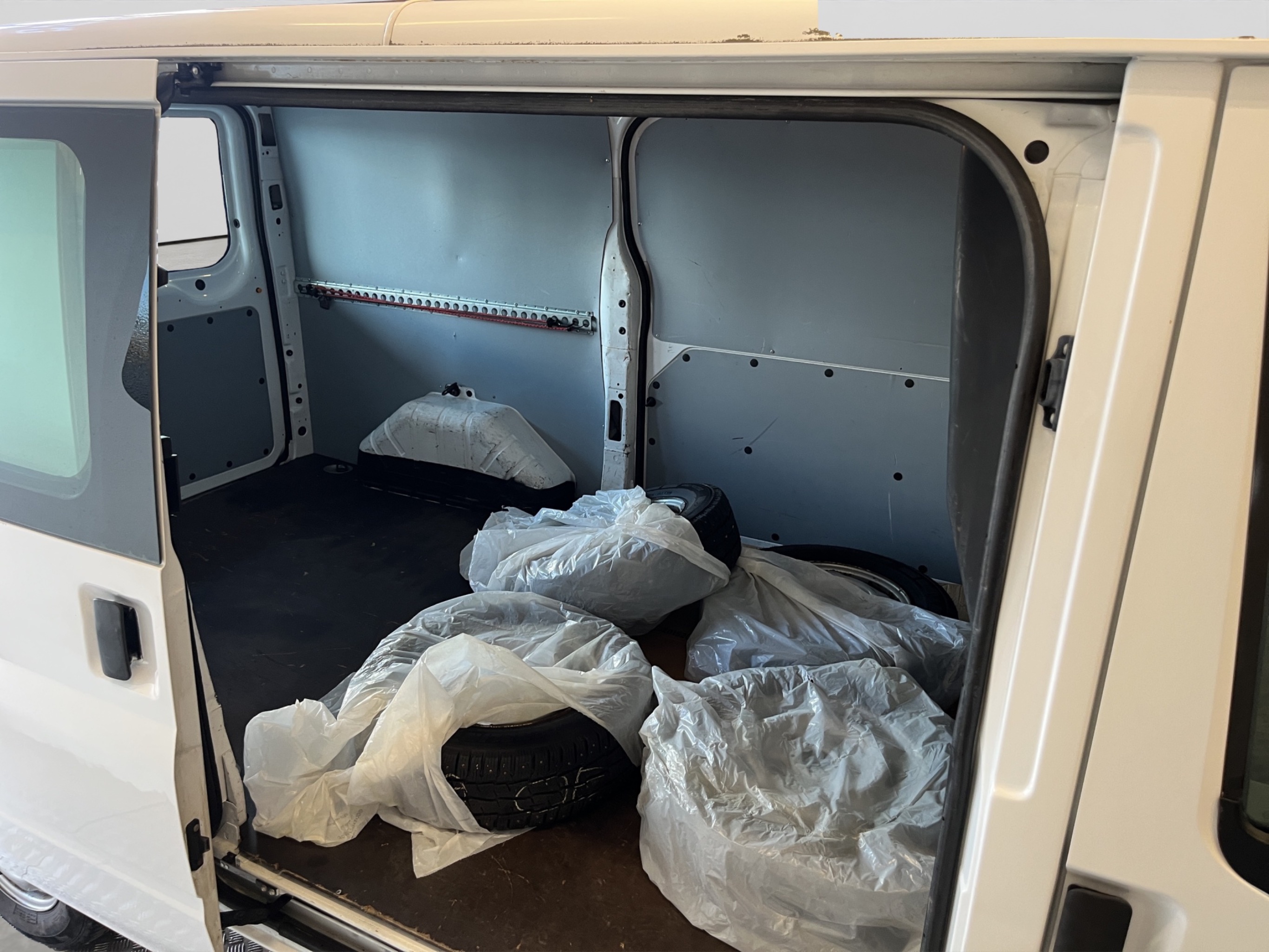 Ford Transit 2008 – kuva 12