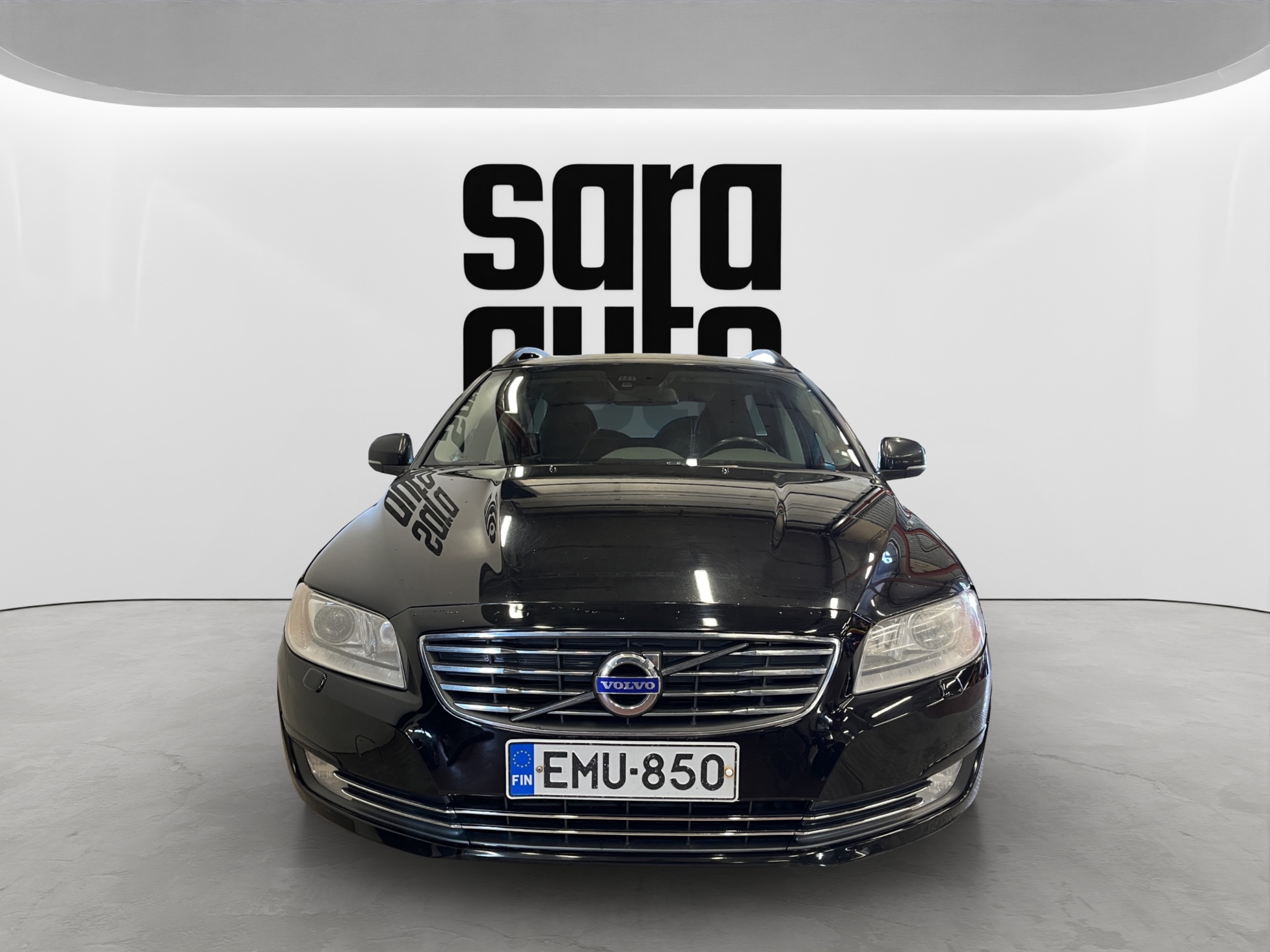 Volvo V70 kuva 8