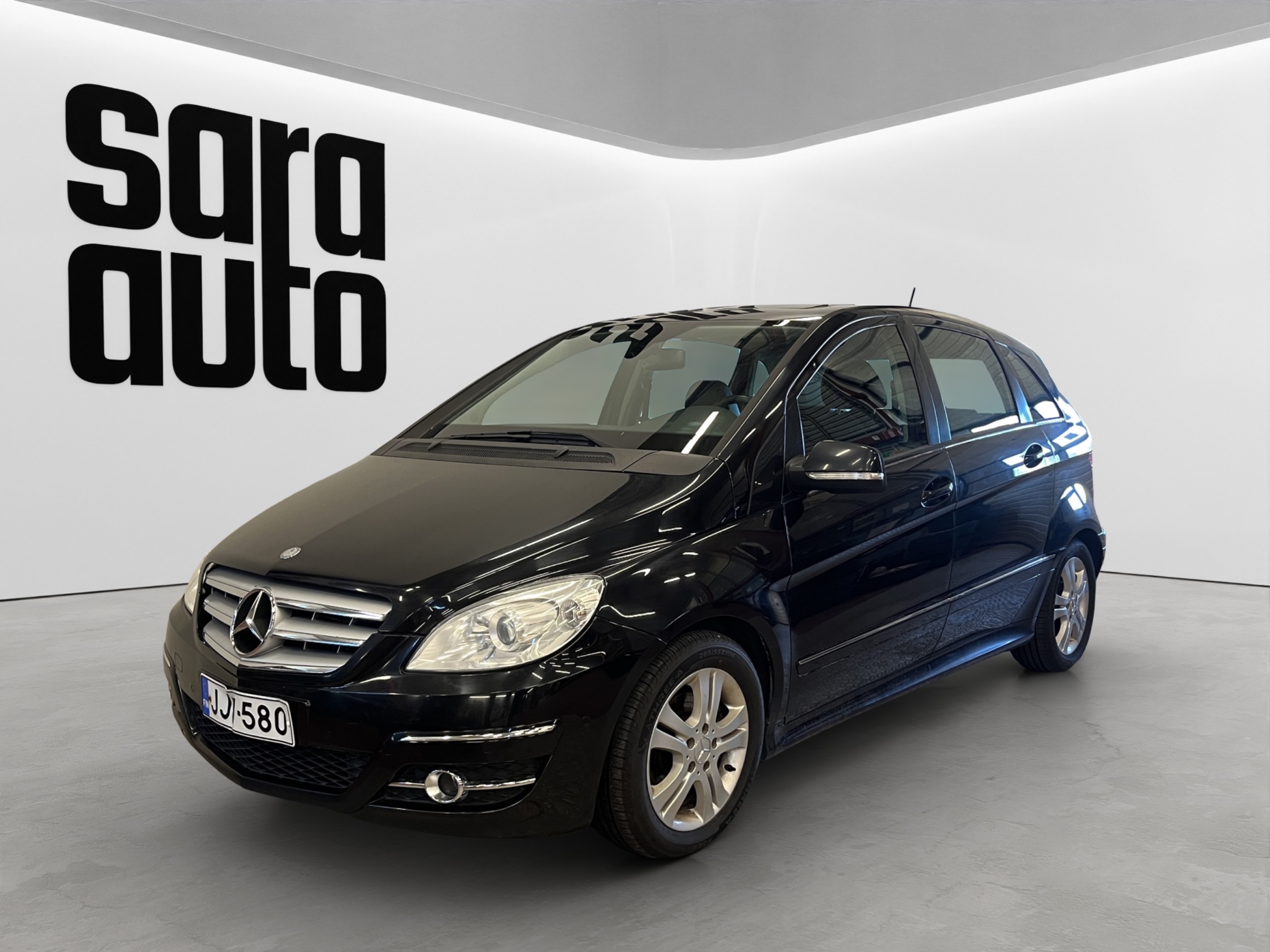 Mercedes-Benz B kuva 8