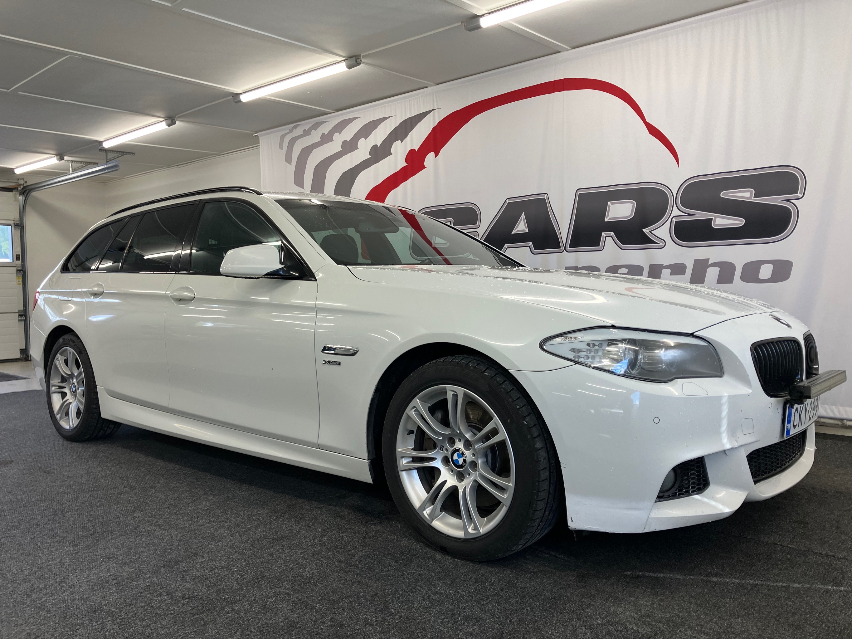 BMW 530