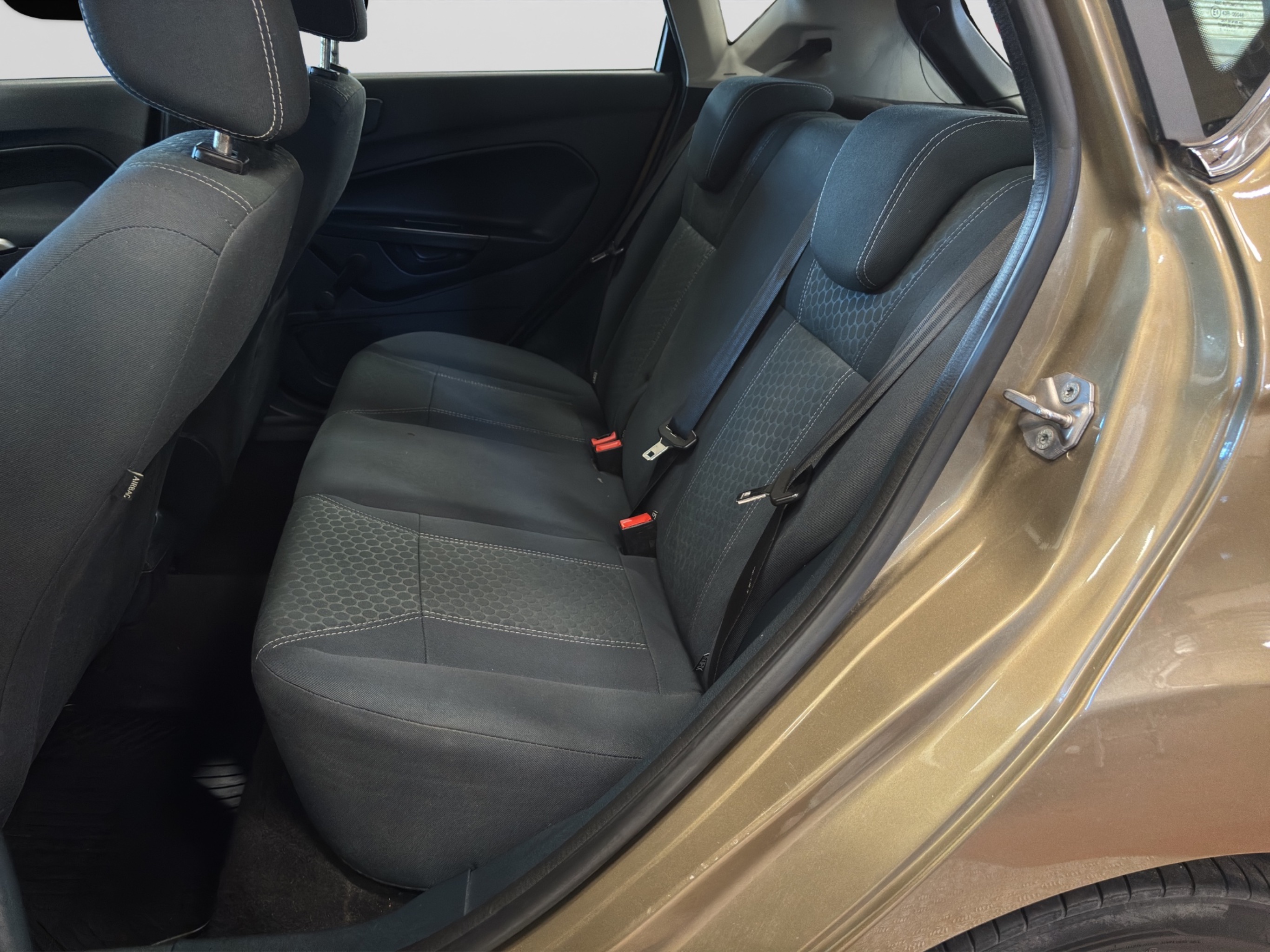 Ford Fiesta 2011 – kuva 12