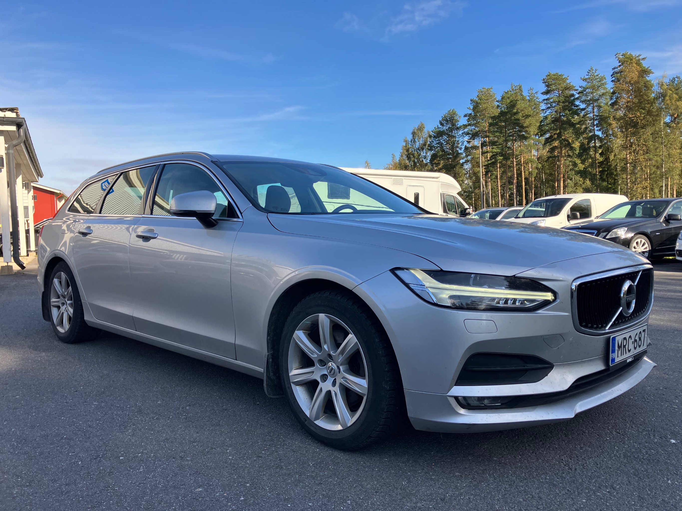 Volvo V90
