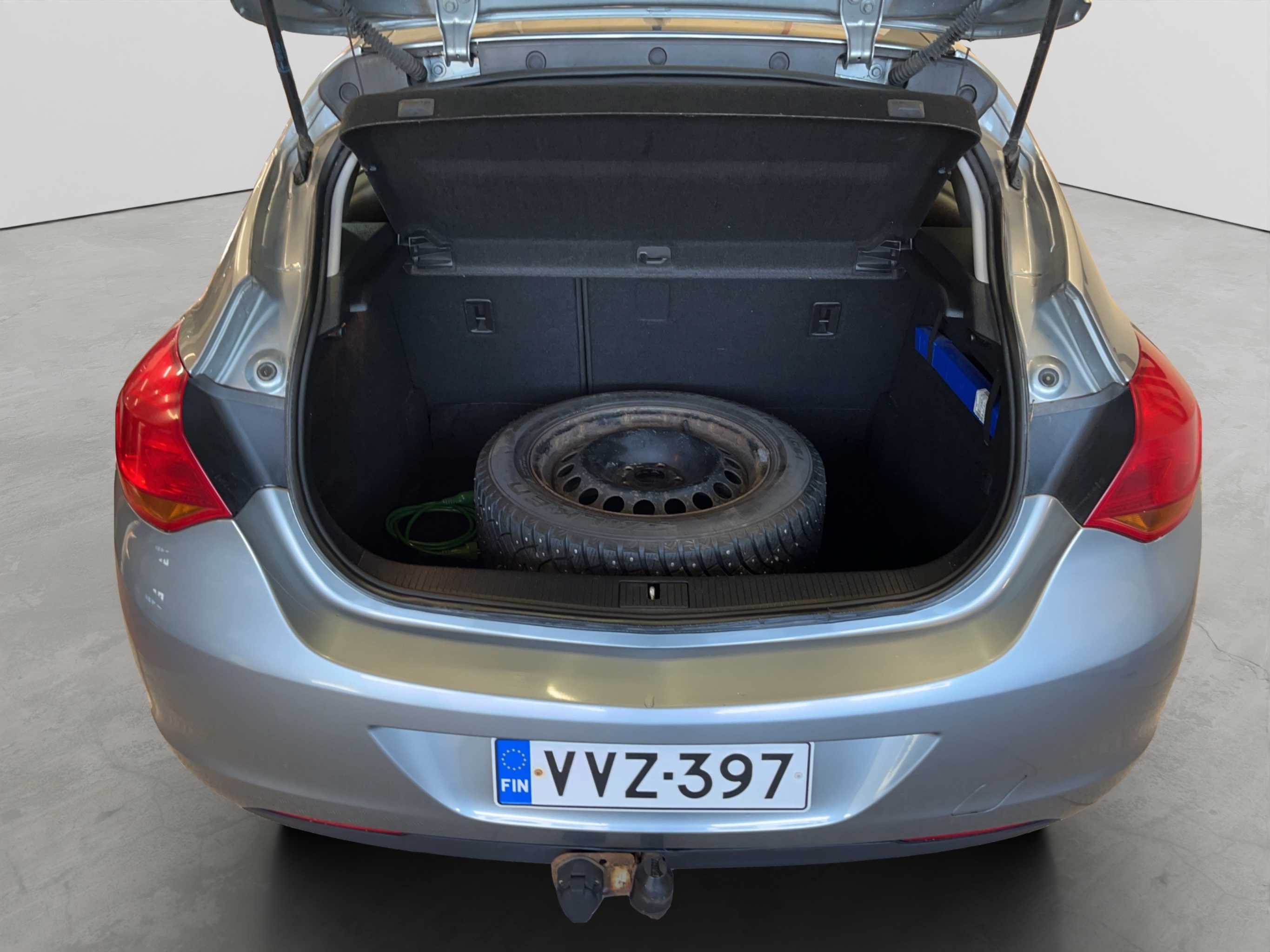 Opel Astra 2011 – kuva 18