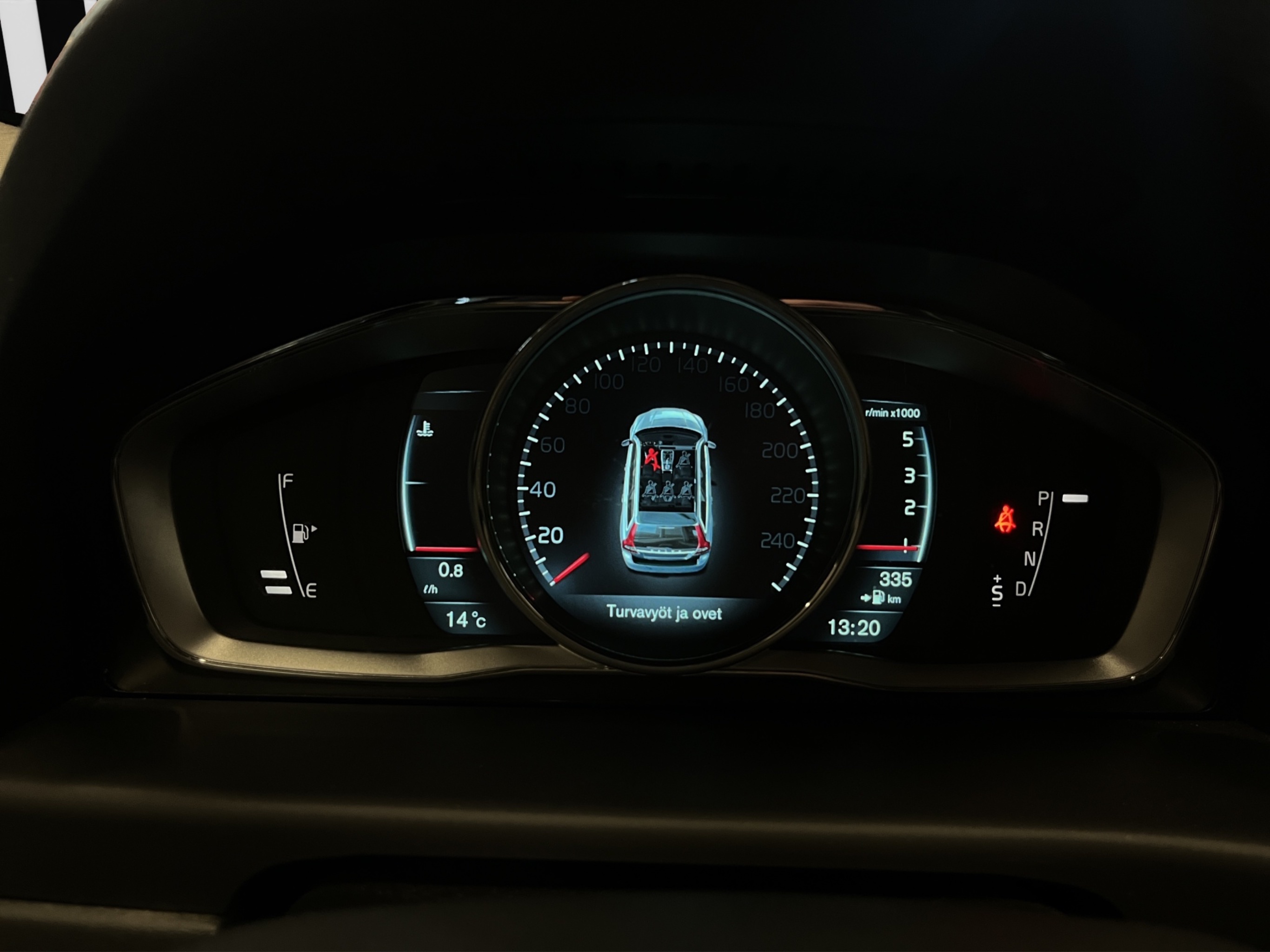 Volvo V70 kuva 16