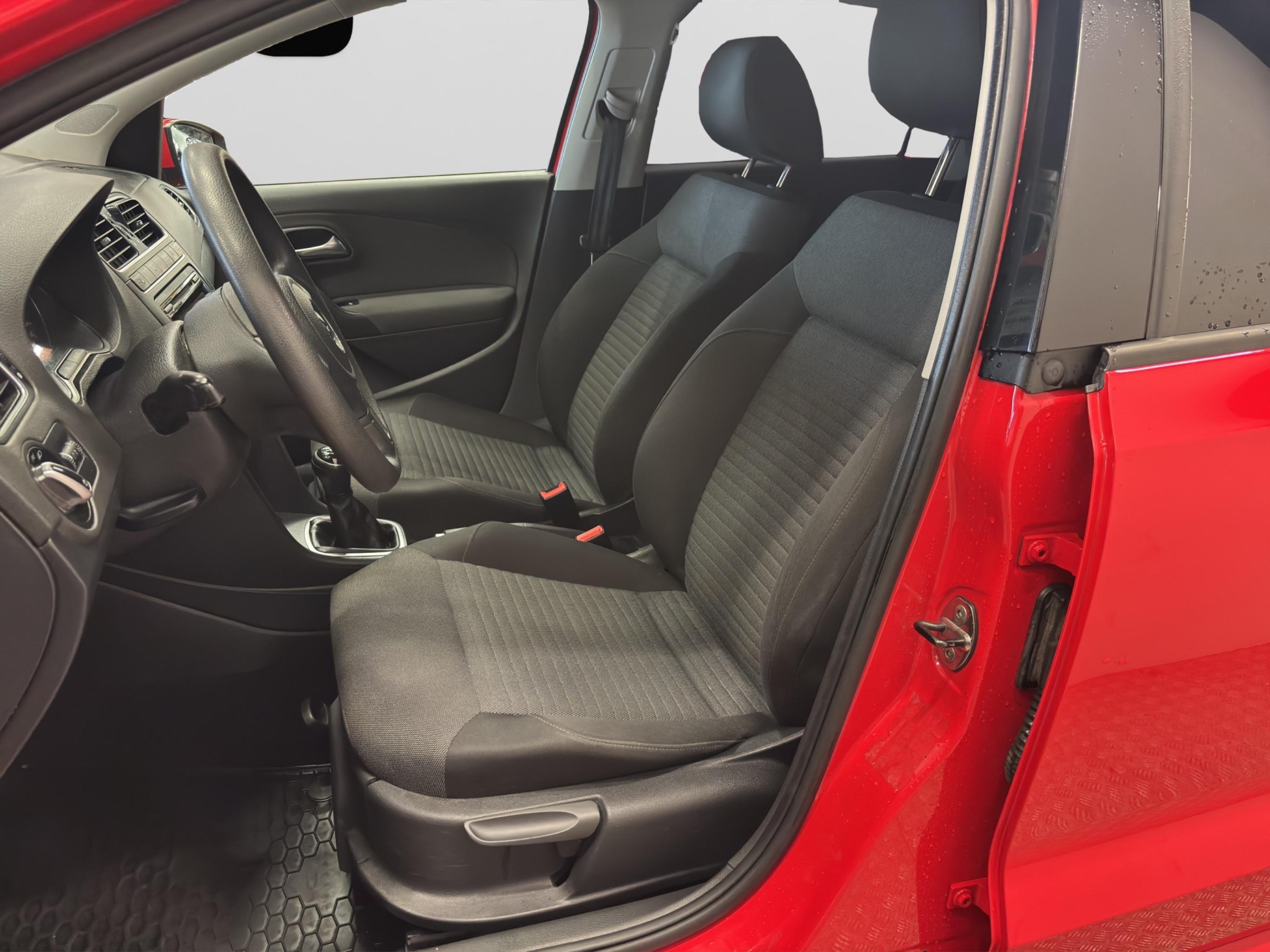 Volkswagen Polo 2012 – kuva 11