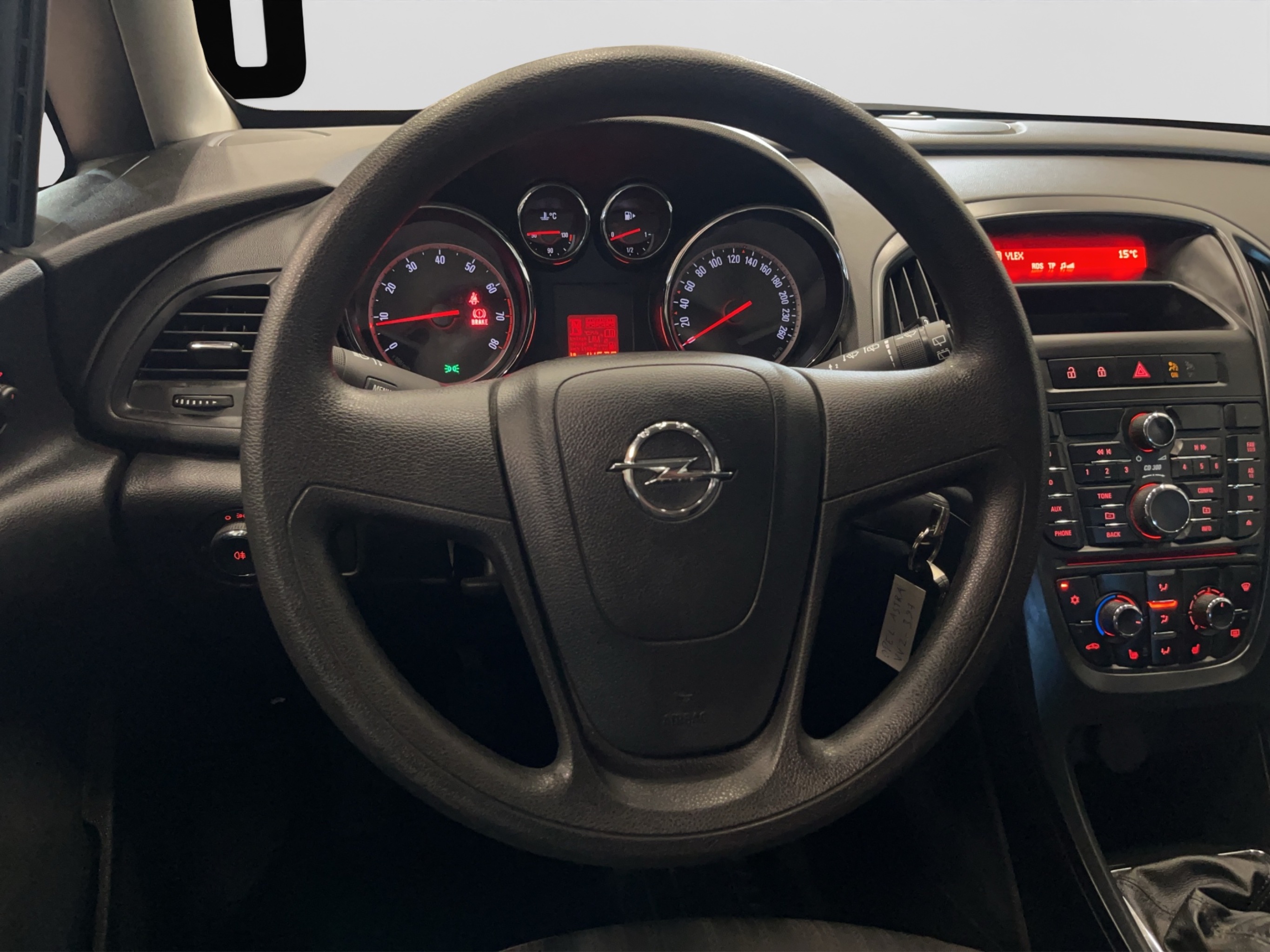 Opel Astra 2011 – kuva 17