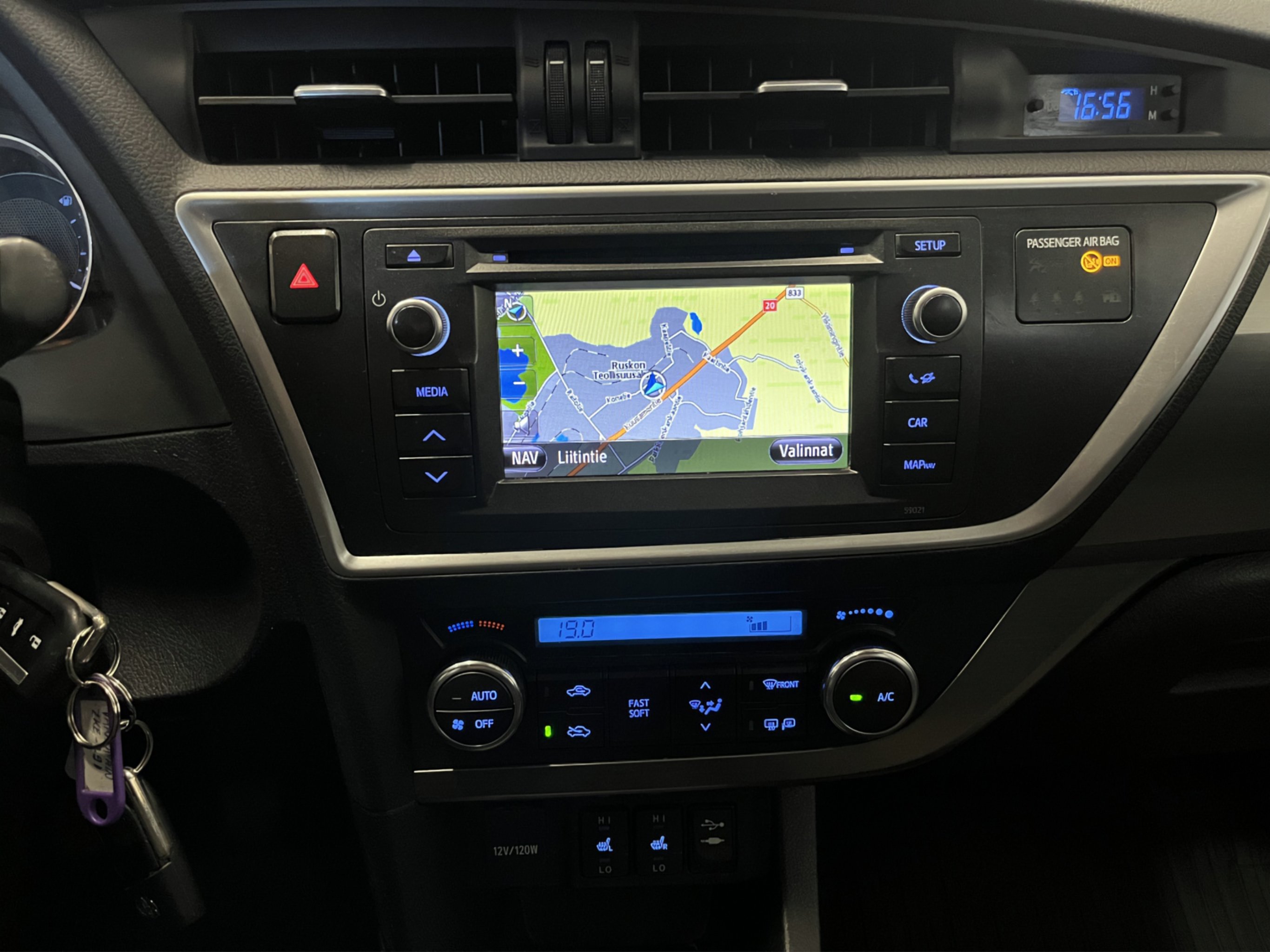 Toyota Auris kuva 14