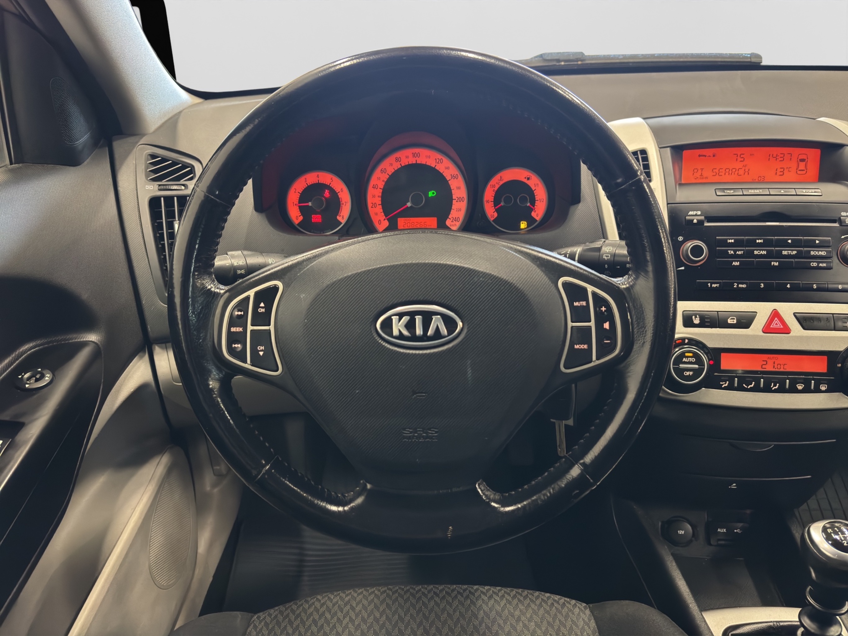 Kia Ceed 2008 – kuva 17
