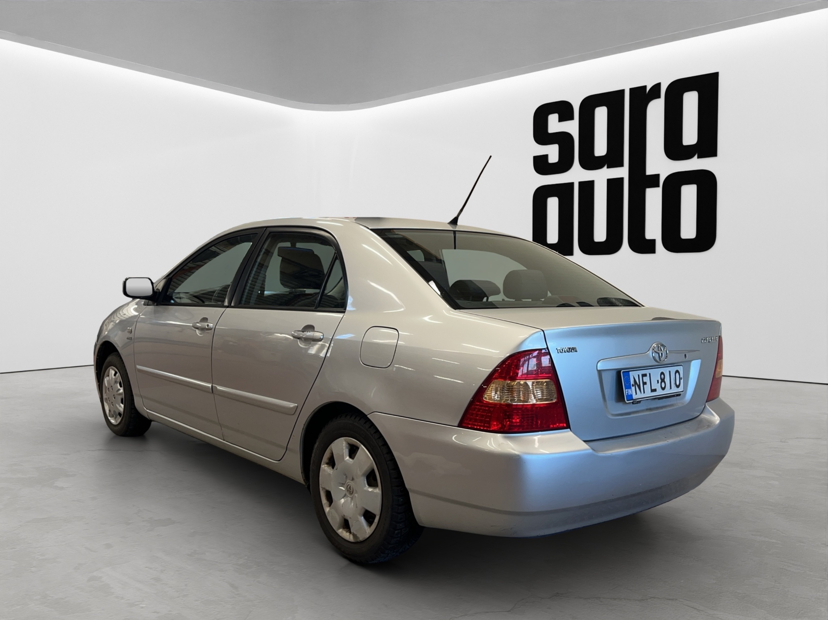 Toyota Corolla 2003 – kuva 6