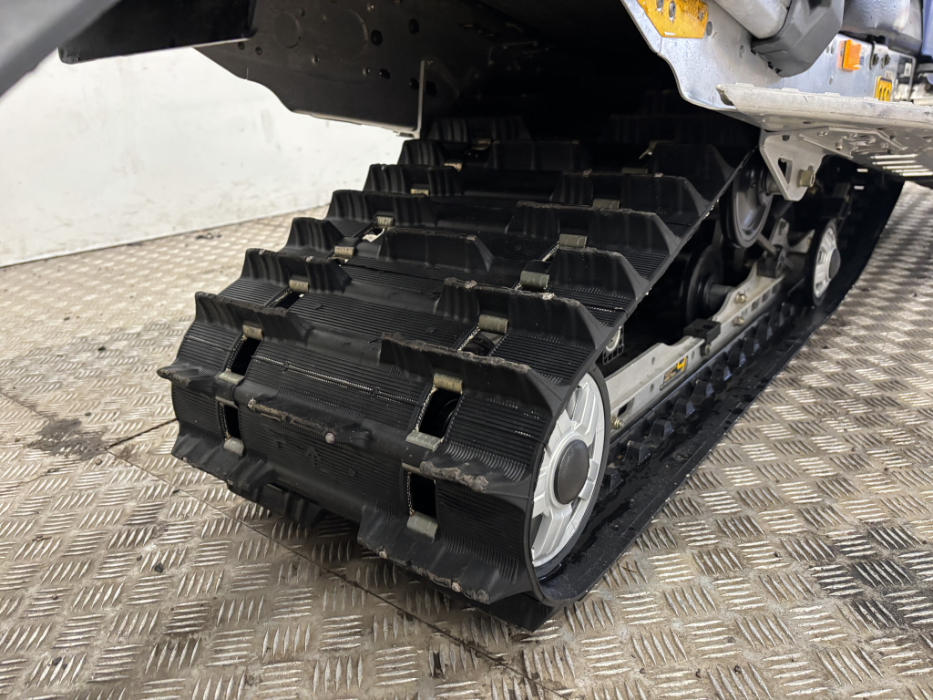 Ski-Doo GTX 2005 – kuva 8