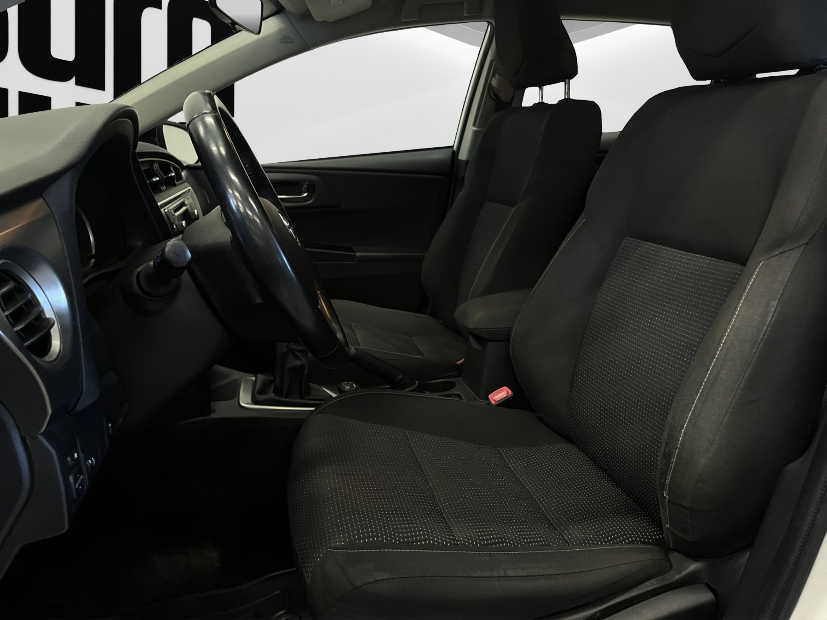 Toyota Auris kuva 9